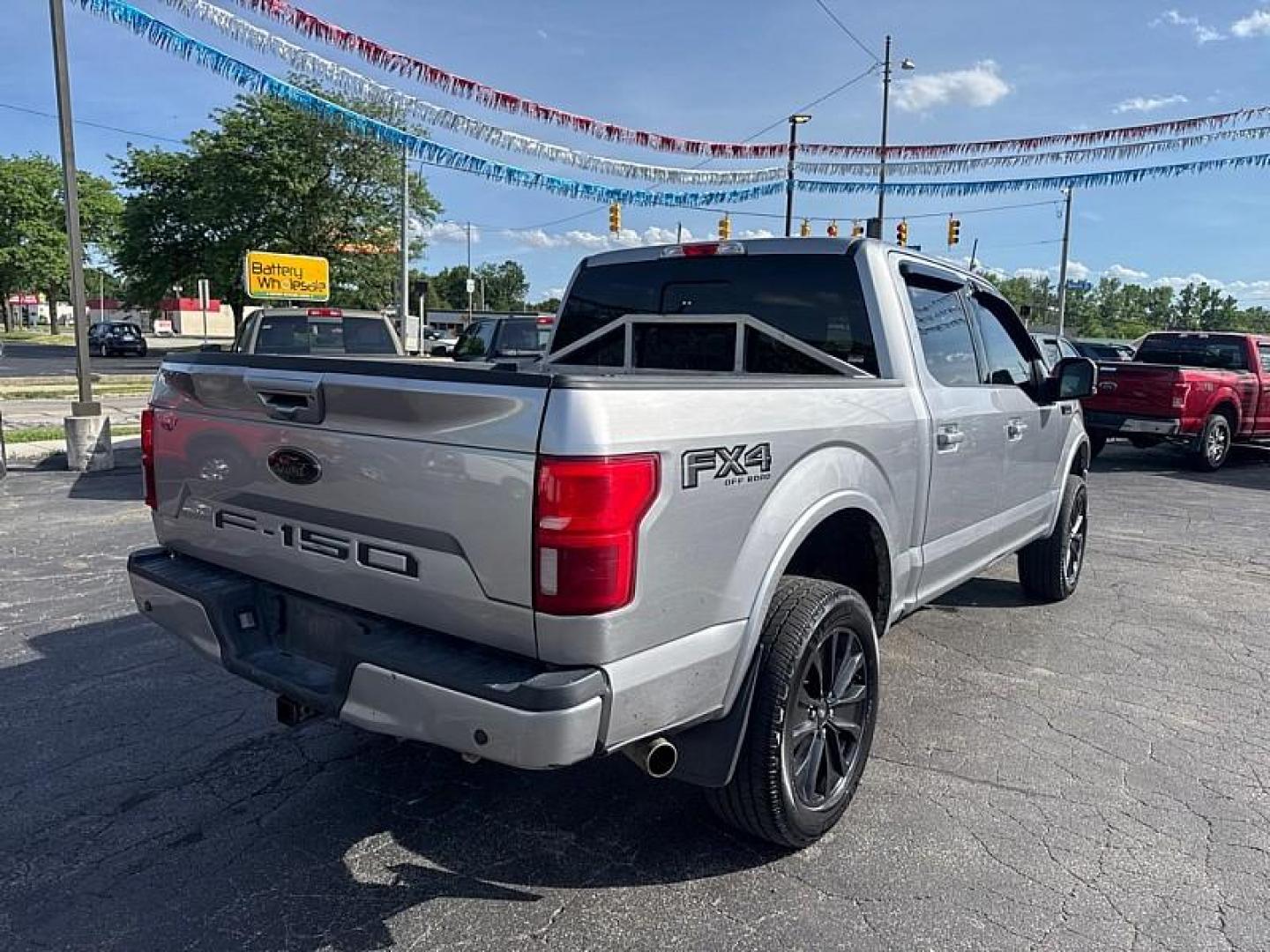 2020 SILVER /BLACK Ford F-150 King-Ranch SuperCrew 5.5-ft. 4WD (1FTEW1E58LF) with an 5.0L V8 OHV 32V engine, 6A transmission, located at 3304 Woodville Road, Northwood, OH, 43619, (419) 210-8019, 41.612694, -83.480743 - Your #1 Destination for Auto Loans and mdash;No Matter Your Credit!At our dealership, we believe everyone deserves the opportunity to drive their dream car and mdash;whether you have good credit, bad credit, or no credit at all. With a wide selection of hundreds of cars, trucks, and SUVs, you'll fin - Photo#4