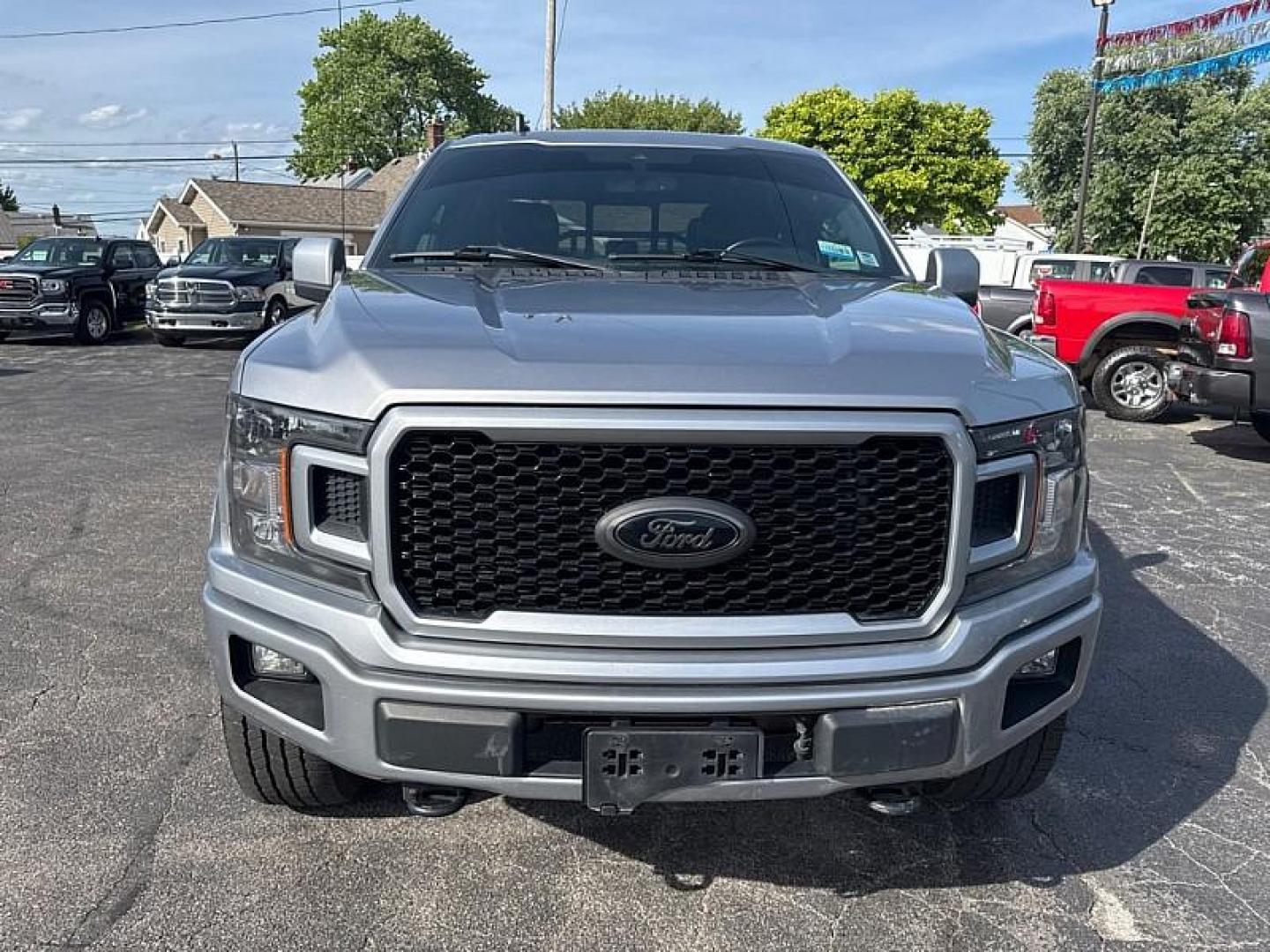 2020 SILVER /BLACK Ford F-150 King-Ranch SuperCrew 5.5-ft. 4WD (1FTEW1E58LF) with an 5.0L V8 OHV 32V engine, 6A transmission, located at 3304 Woodville Road, Northwood, OH, 43619, (419) 210-8019, 41.612694, -83.480743 - Your #1 Destination for Auto Loans and mdash;No Matter Your Credit!At our dealership, we believe everyone deserves the opportunity to drive their dream car and mdash;whether you have good credit, bad credit, or no credit at all. With a wide selection of hundreds of cars, trucks, and SUVs, you'll fin - Photo#7