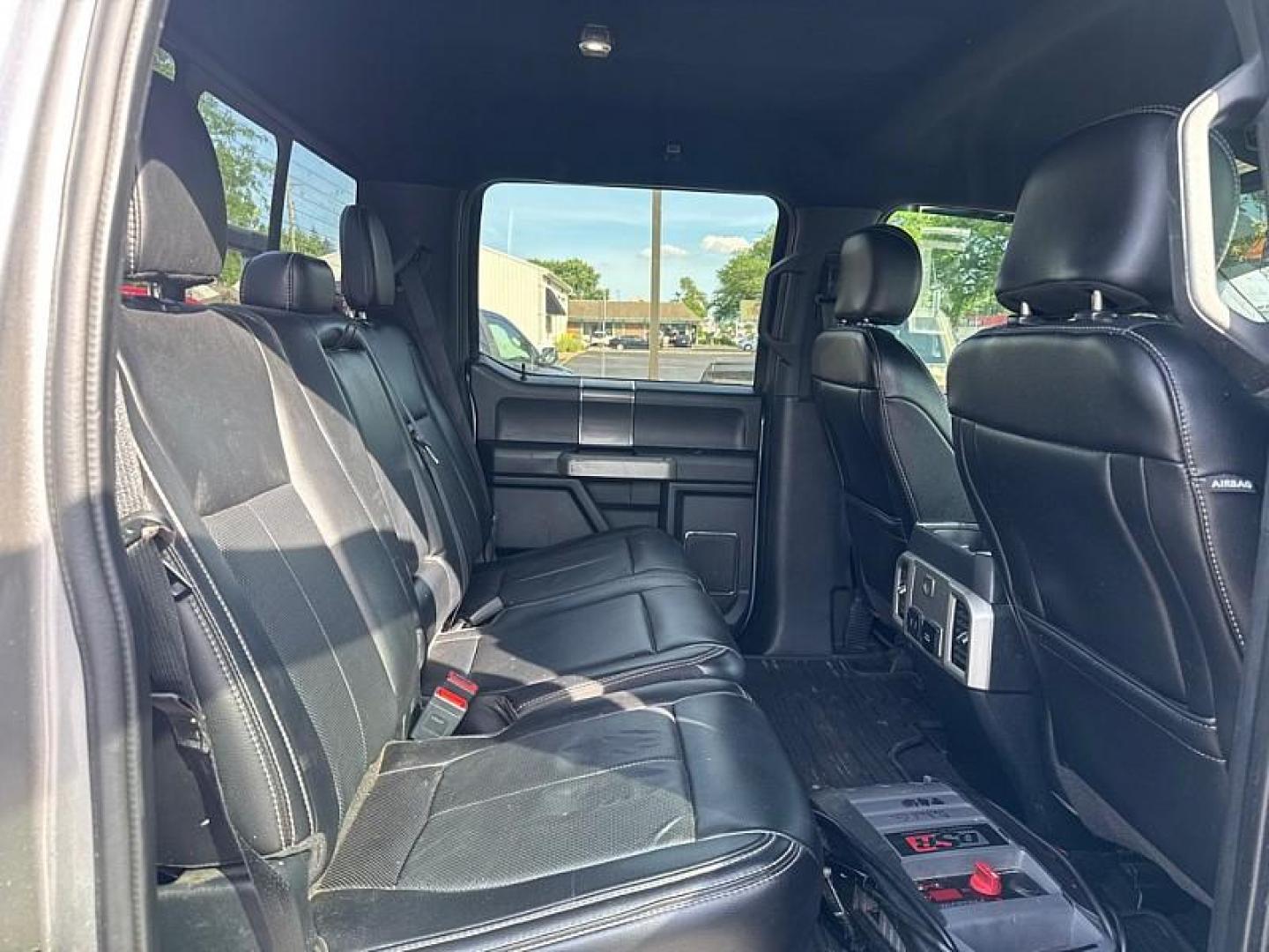 2020 SILVER /BLACK Ford F-150 King-Ranch SuperCrew 5.5-ft. 4WD (1FTEW1E58LF) with an 5.0L V8 OHV 32V engine, 6A transmission, located at 3304 Woodville Road, Northwood, OH, 43619, (419) 210-8019, 41.612694, -83.480743 - Your #1 Destination for Auto Loans and mdash;No Matter Your Credit!At our dealership, we believe everyone deserves the opportunity to drive their dream car and mdash;whether you have good credit, bad credit, or no credit at all. With a wide selection of hundreds of cars, trucks, and SUVs, you'll fin - Photo#13
