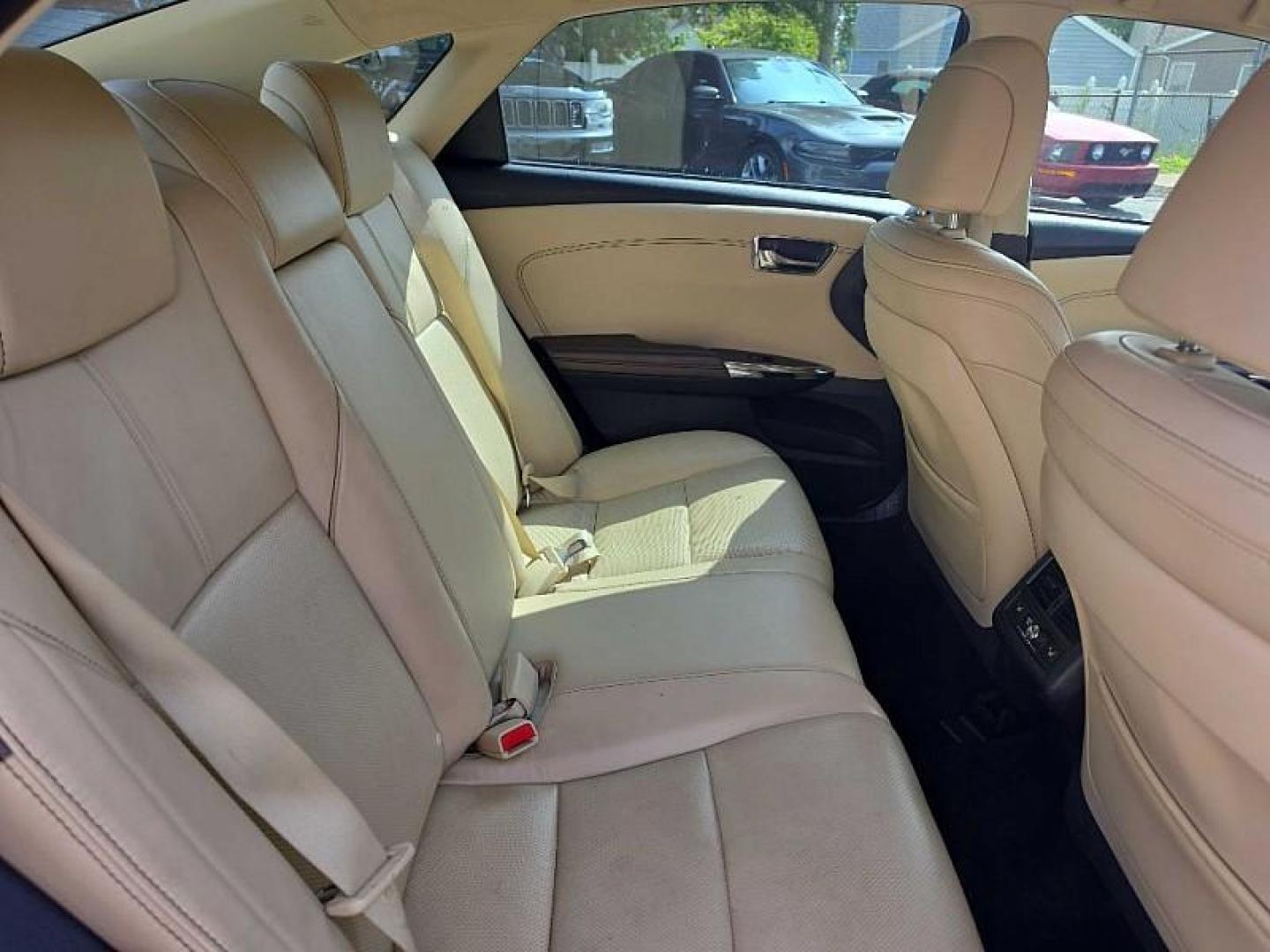 2017 MAROON /TAN Toyota Avalon XLE (4T1BK1EB4HU) with an 3.5L V6 DOHC 24V engine, 6A transmission, located at 3304 Woodville Road, Northwood, OH, 43619, (419) 210-8019, 41.612694, -83.480743 - Your #1 Destination for Auto Loans and mdash;No Matter Your Credit!At our dealership, we believe everyone deserves the opportunity to drive their dream car and mdash;whether you have good credit, bad credit, or no credit at all. With a wide selection of hundreds of cars, trucks, and SUVs, you'll fin - Photo#29