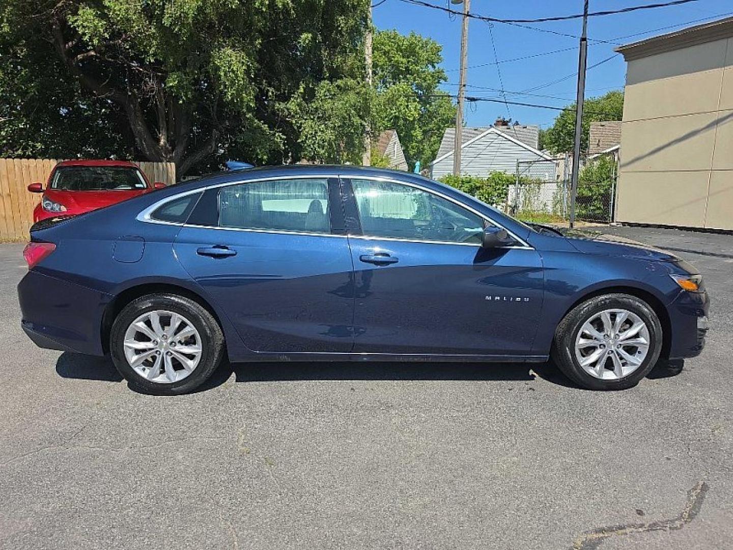 2021 BLUE /BLACK Chevrolet Malibu LT (1G1ZD5ST2MF) with an 1.5L L4 DOHC 16V engine, 6A transmission, located at 3304 Woodville Road, Northwood, OH, 43619, (419) 210-8019, 41.612694, -83.480743 - Your #1 Destination for Auto Loans and mdash;No Matter Your Credit!At our dealership, we believe everyone deserves the opportunity to drive their dream car and mdash;whether you have good credit, bad credit, or no credit at all. With a wide selection of hundreds of cars, trucks, and SUVs, you'll fin- Photo#5