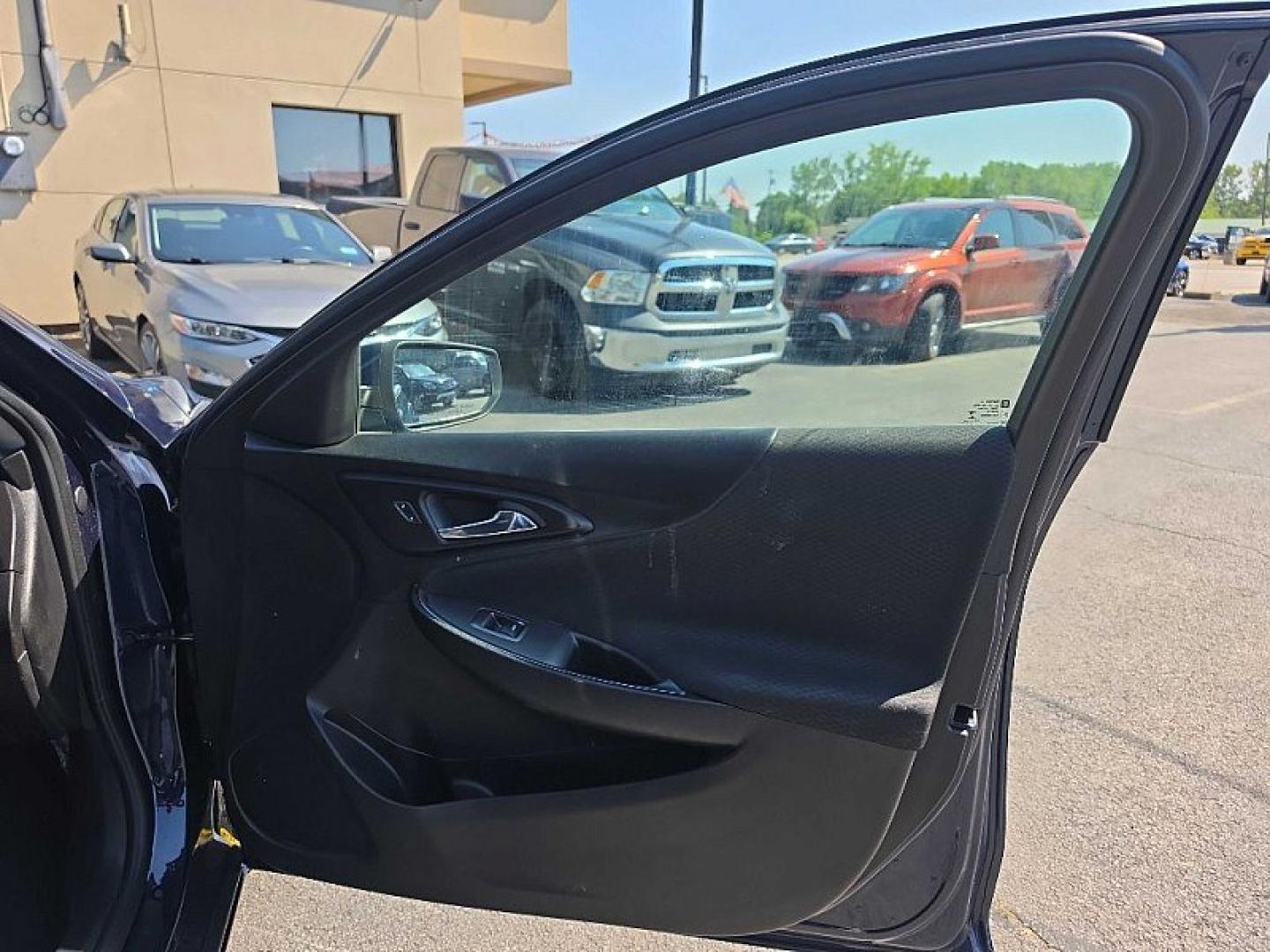 2021 BLUE /BLACK Chevrolet Malibu LT (1G1ZD5ST2MF) with an 1.5L L4 DOHC 16V engine, 6A transmission, located at 3304 Woodville Road, Northwood, OH, 43619, (419) 210-8019, 41.612694, -83.480743 - Your #1 Destination for Auto Loans and mdash;No Matter Your Credit!At our dealership, we believe everyone deserves the opportunity to drive their dream car and mdash;whether you have good credit, bad credit, or no credit at all. With a wide selection of hundreds of cars, trucks, and SUVs, you'll fin- Photo#15