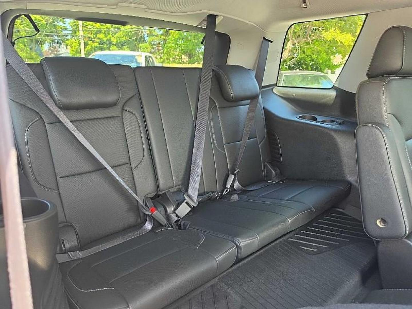 2019 WHITE /BLACK Chevrolet Tahoe Premier 4WD (1GNSKCKC7KR) with an 5.3L V8 OHV 16V engine, 6A transmission, located at 3304 Woodville Road, Northwood, OH, 43619, (419) 210-8019, 41.612694, -83.480743 - Your #1 Destination for Auto Loans and mdash;No Matter Your Credit!At our dealership, we believe everyone deserves the opportunity to drive their dream car and mdash;whether you have good credit, bad credit, or no credit at all. With a wide selection of hundreds of cars, trucks, and SUVs, you'll fin - Photo#46