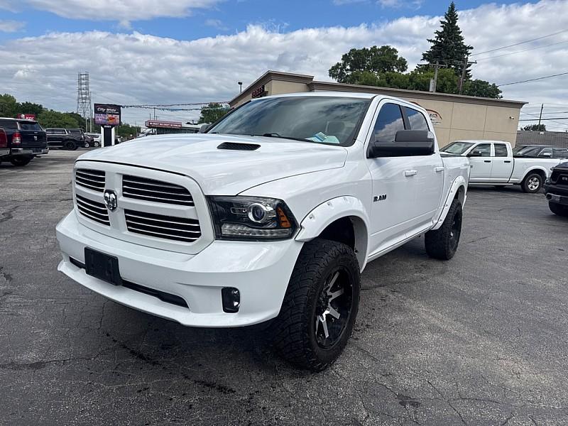 photo of 2017 RAM 1500 Sport Crew Cab SWB 4WD