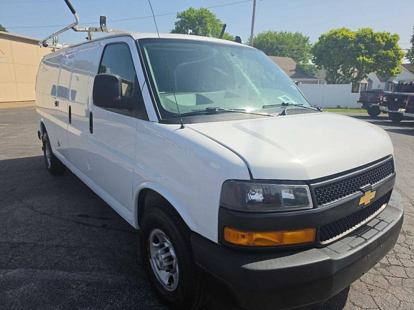 2020 WHITE /GRAY Chevrolet Express 2500 Cargo Extended (1GCWGBFP9L1) with an 4.3L V6 engine, 6A transmission, located at 3304 Woodville Road, Northwood, OH, 43619, (419) 210-8019, 41.612694, -83.480743 - Your #1 Destination for Auto Loans and mdash;No Matter Your Credit!At our dealership, we believe everyone deserves the opportunity to drive their dream car and mdash;whether you have good credit, bad credit, or no credit at all. With a wide selection of hundreds of cars, trucks, and SUVs, you'll fin- Photo#6