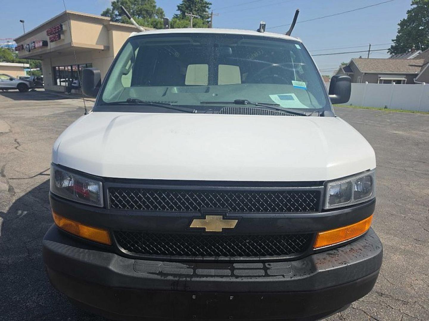 2020 WHITE /GRAY Chevrolet Express 2500 Cargo Extended (1GCWGBFP9L1) with an 4.3L V6 engine, 6A transmission, located at 3304 Woodville Road, Northwood, OH, 43619, (419) 210-8019, 41.612694, -83.480743 - Your #1 Destination for Auto Loans and mdash;No Matter Your Credit!At our dealership, we believe everyone deserves the opportunity to drive their dream car and mdash;whether you have good credit, bad credit, or no credit at all. With a wide selection of hundreds of cars, trucks, and SUVs, you'll fin- Photo#7