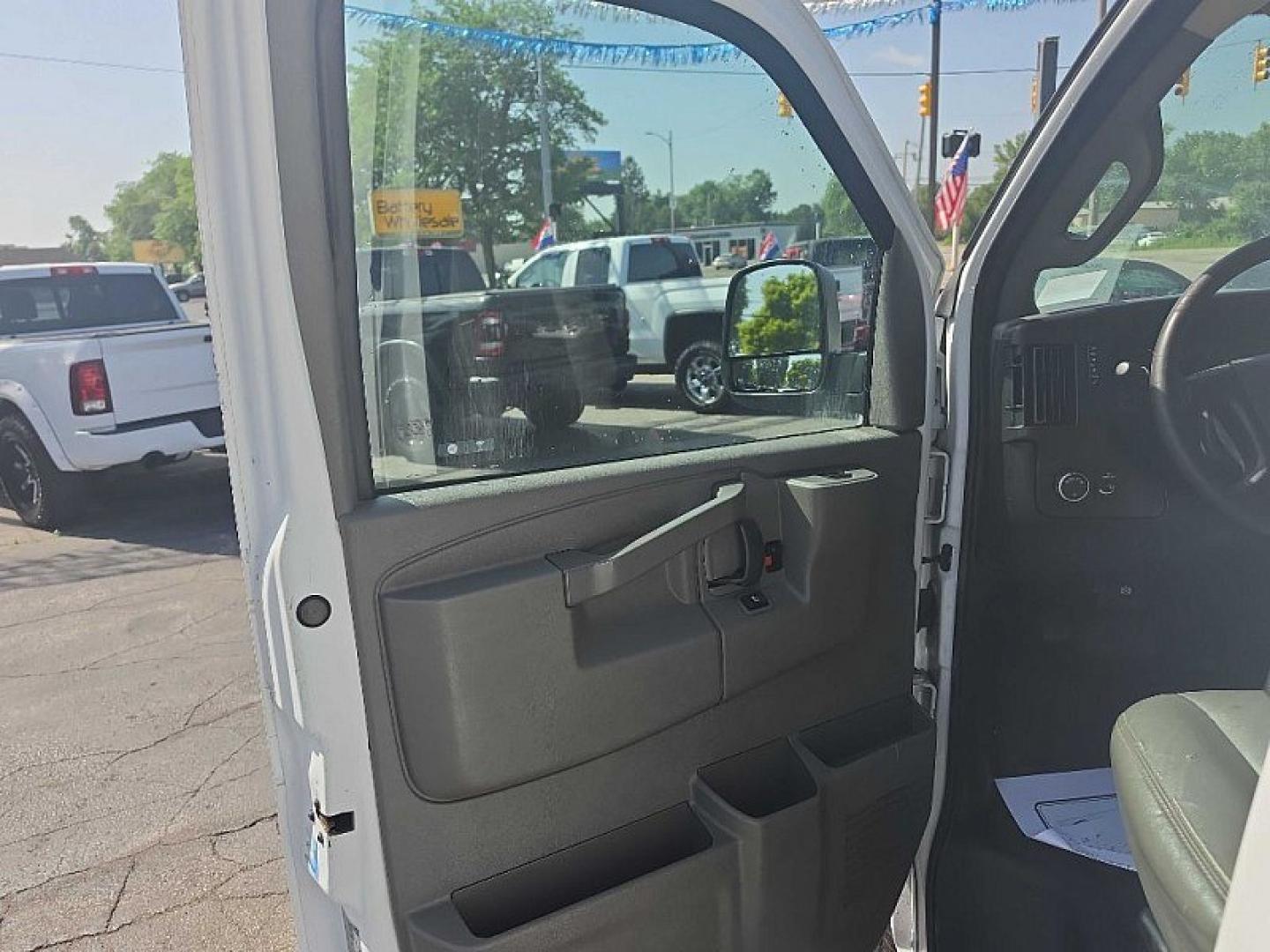2020 WHITE /GRAY Chevrolet Express 2500 Cargo Extended (1GCWGBFP9L1) with an 4.3L V6 engine, 6A transmission, located at 3304 Woodville Road, Northwood, OH, 43619, (419) 210-8019, 41.612694, -83.480743 - Your #1 Destination for Auto Loans and mdash;No Matter Your Credit!At our dealership, we believe everyone deserves the opportunity to drive their dream car and mdash;whether you have good credit, bad credit, or no credit at all. With a wide selection of hundreds of cars, trucks, and SUVs, you'll fin- Photo#8