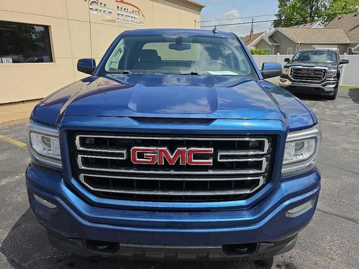 2016 BLUE /BLACK GMC Sierra 1500 Base Double Cab 4WD (1GTV2LEC7GZ) with an 5.3L V8 OHV 16V engine, 6A transmission, located at 3304 Woodville Road, Northwood, OH, 43619, (419) 210-8019, 41.612694, -83.480743 - Your #1 Destination for Auto Loans and mdash;No Matter Your Credit!At our dealership, we believe everyone deserves the opportunity to drive their dream car and mdash;whether you have good credit, bad credit, or no credit at all. With a wide selection of hundreds of cars, trucks, and SUVs, you'll fin - Photo#7