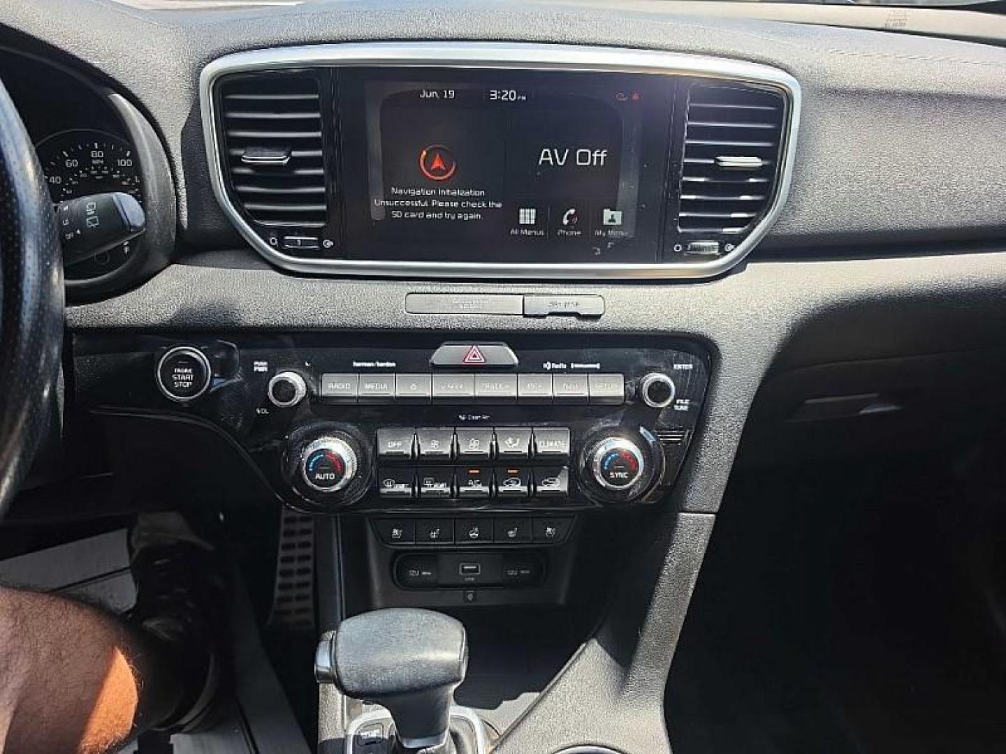 2020 WHITE /TAN Kia Sportage SX AWD (KNDPRCA63L7) with an 2.0L L4 DOHC 16V engine, 6A transmission, located at 3304 Woodville Road, Northwood, OH, 43619, (419) 210-8019, 41.612694, -83.480743 - Your #1 Destination for Auto Loans and mdash;No Matter Your Credit!At our dealership, we believe everyone deserves the opportunity to drive their dream car and mdash;whether you have good credit, bad credit, or no credit at all. With a wide selection of hundreds of cars, trucks, and SUVs, you'll fin- Photo#20