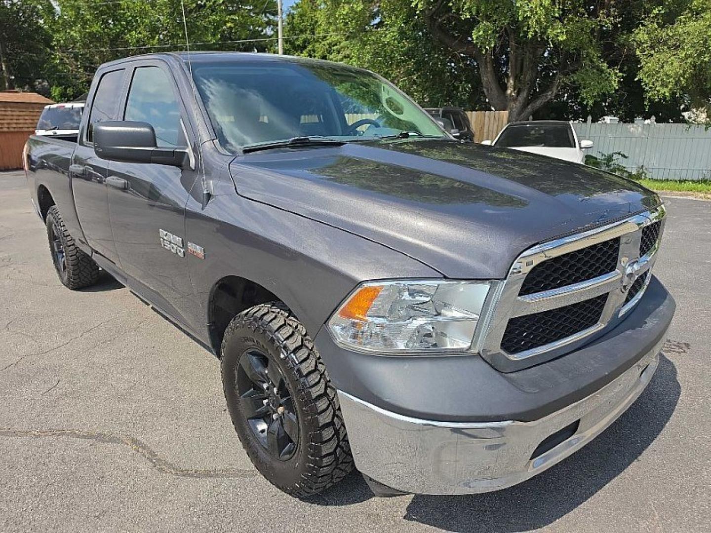 2016 GRAY /GRAY RAM 1500 Tradesman Quad Cab 4WD (1C6RR7FT9GS) with an 5.7L V8 OHV 16V engine, 6A transmission, located at 3304 Woodville Road, Northwood, OH, 43619, (419) 210-8019, 41.612694, -83.480743 - Your #1 Destination for Auto Loans and mdash;No Matter Your Credit!At our dealership, we believe everyone deserves the opportunity to drive their dream car and mdash;whether you have good credit, bad credit, or no credit at all. With a wide selection of hundreds of cars, trucks, and SUVs, you'll fin- Photo#6
