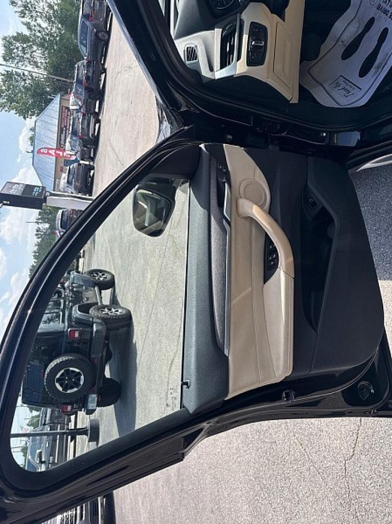 2017 BLACK /BLACK BMW X1 xDrive28i (WBXHT3Z34H4) with an 2.0L L4 DOHC 16V engine, 8A transmission, located at 3304 Woodville Road, Northwood, OH, 43619, (419) 210-8019, 41.612694, -83.480743 - Your #1 Destination for Auto Loans and mdash;No Matter Your Credit!At our dealership, we believe everyone deserves the opportunity to drive their dream car and mdash;whether you have good credit, bad credit, or no credit at all. With a wide selection of hundreds of cars, trucks, and SUVs, you'll fin- Photo#8