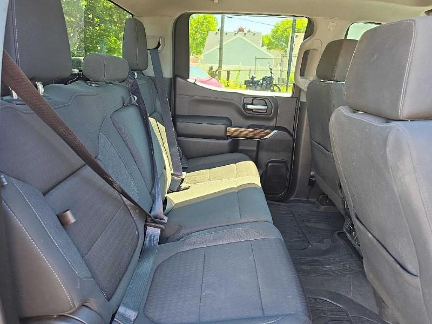 2021 GRAY /BLACK GMC Sierra 1500 Elevation Crew Cab Short Box 4WD (1GTU9CET3MZ) with an 3.0L L6 DOHC 24V DIESEL engine, 6A transmission, located at 3304 Woodville Road, Northwood, OH, 43619, (419) 210-8019, 41.612694, -83.480743 - Your #1 Destination for Auto Loans and mdash;No Matter Your Credit!At our dealership, we believe everyone deserves the opportunity to drive their dream car and mdash;whether you have good credit, bad credit, or no credit at all. With a wide selection of hundreds of cars, trucks, and SUVs, you'll fin- Photo#15