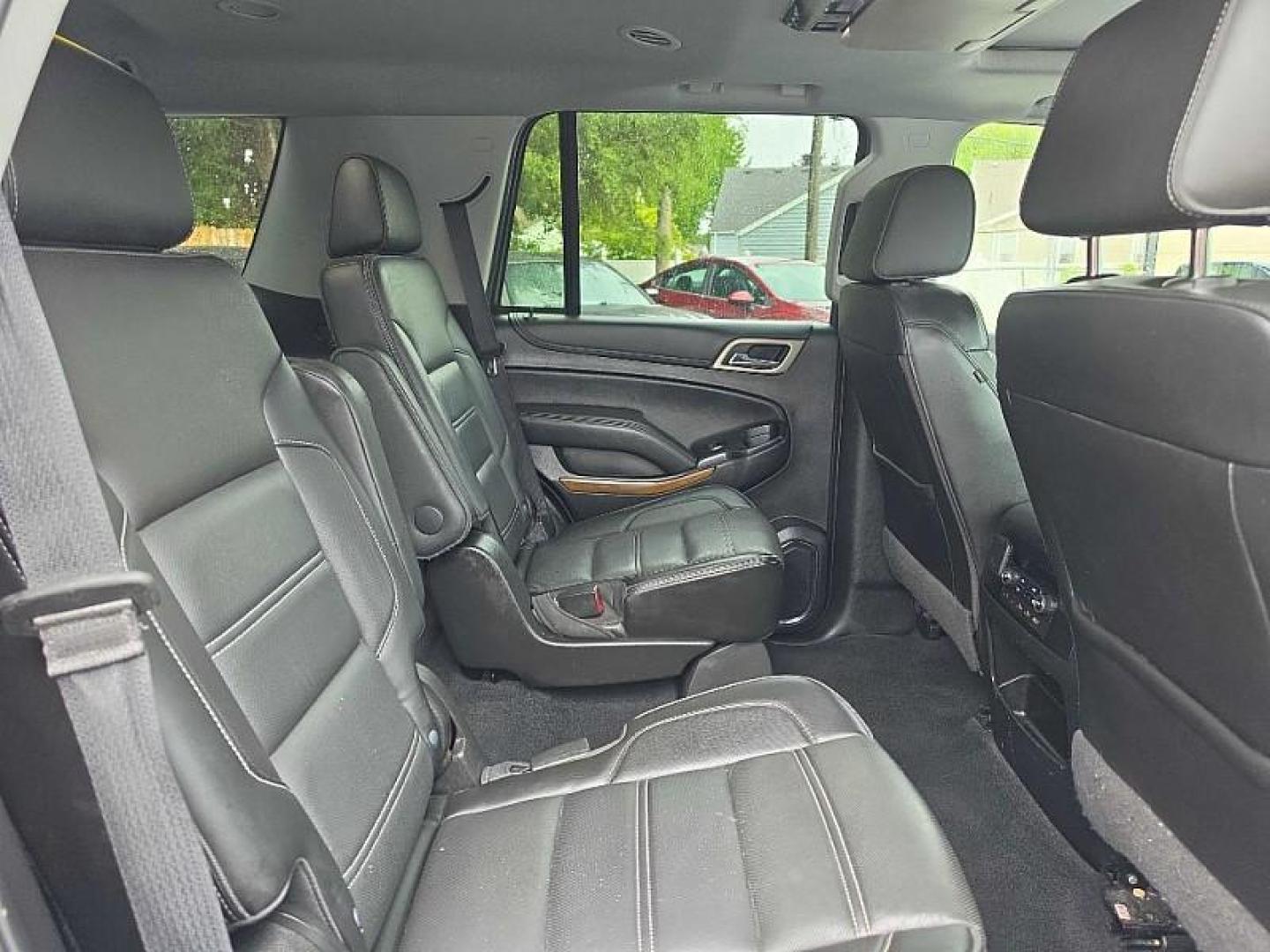 2020 BLACK /BLACK GMC Yukon Denali 4WD (1GKS2CKJ8LR) with an 6.2L V8 OHV 16V engine, 10A transmission, located at 3304 Woodville Road, Northwood, OH, 43619, (419) 210-8019, 41.612694, -83.480743 - Your #1 Destination for Auto Loans and mdash;No Matter Your Credit!At our dealership, we believe everyone deserves the opportunity to drive their dream car and mdash;whether you have good credit, bad credit, or no credit at all. With a wide selection of hundreds of cars, trucks, and SUVs, you'll fin- Photo#16