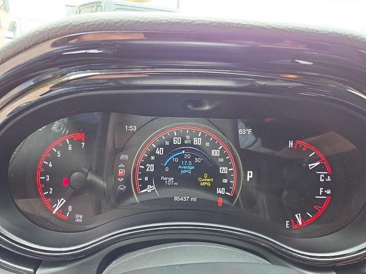 2021 GRAY /BLACK Dodge Durango SXT AWD (1C4RDJAG2MC) with an 3.6L V6 DOHC 24V engine, 8A transmission, located at 3304 Woodville Road, Northwood, OH, 43619, (419) 210-8019, 41.612694, -83.480743 - Your #1 Destination for Auto Loans and mdash;No Matter Your Credit!At our dealership, we believe everyone deserves the opportunity to drive their dream car and mdash;whether you have good credit, bad credit, or no credit at all. With a wide selection of hundreds of cars, trucks, and SUVs, you'll fin- Photo#20