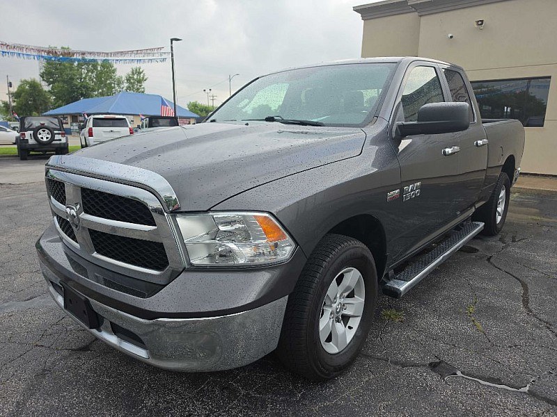 photo of 2017 RAM 1500 SLT Quad Cab 4WD