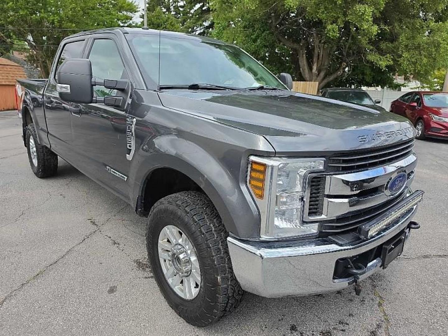 2018 GRAY /GRAY Ford F-250 SD King Ranch Crew Cab Long Bed 4WD (1FT7W2BT5JE) with an 6.7L V8 OHV 16V DIESEL engine, 6A transmission, located at 3304 Woodville Road, Northwood, OH, 43619, (419) 210-8019, 41.612694, -83.480743 - Your #1 Destination for Auto Loans and mdash;No Matter Your Credit!At our dealership, we believe everyone deserves the opportunity to drive their dream car and mdash;whether you have good credit, bad credit, or no credit at all. With a wide selection of hundreds of cars, trucks, and SUVs, you'll fin - Photo#6