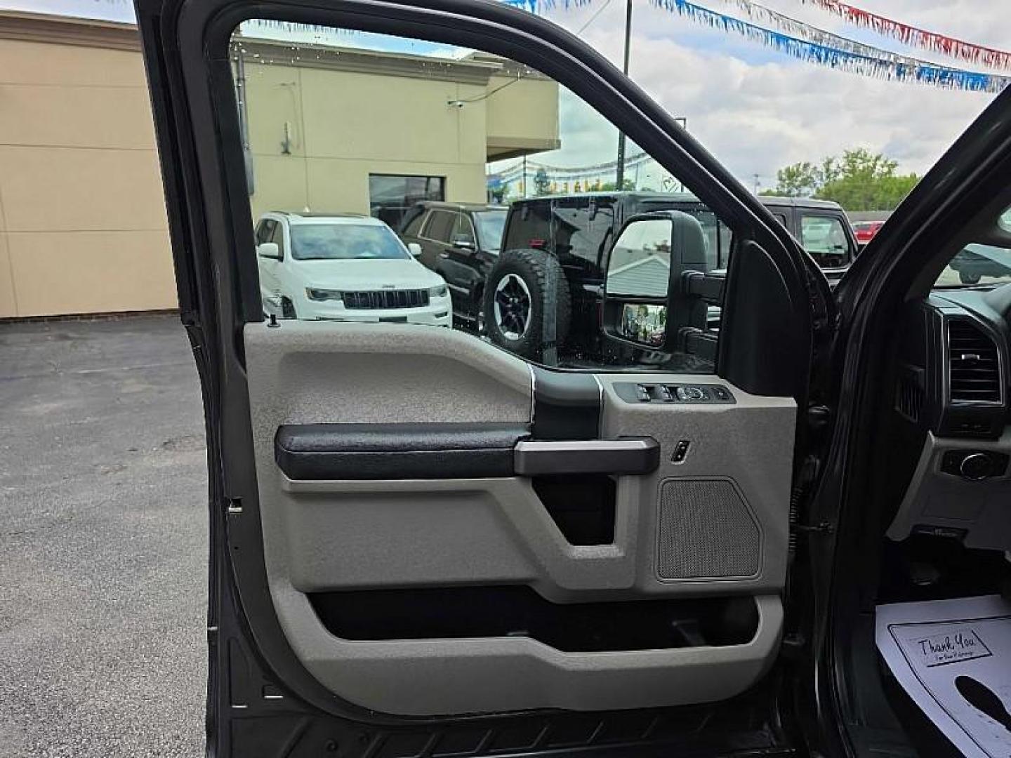 2018 GRAY /GRAY Ford F-250 SD King Ranch Crew Cab Long Bed 4WD (1FT7W2BT5JE) with an 6.7L V8 OHV 16V DIESEL engine, 6A transmission, located at 3304 Woodville Road, Northwood, OH, 43619, (419) 210-8019, 41.612694, -83.480743 - Your #1 Destination for Auto Loans and mdash;No Matter Your Credit!At our dealership, we believe everyone deserves the opportunity to drive their dream car and mdash;whether you have good credit, bad credit, or no credit at all. With a wide selection of hundreds of cars, trucks, and SUVs, you'll fin - Photo#9