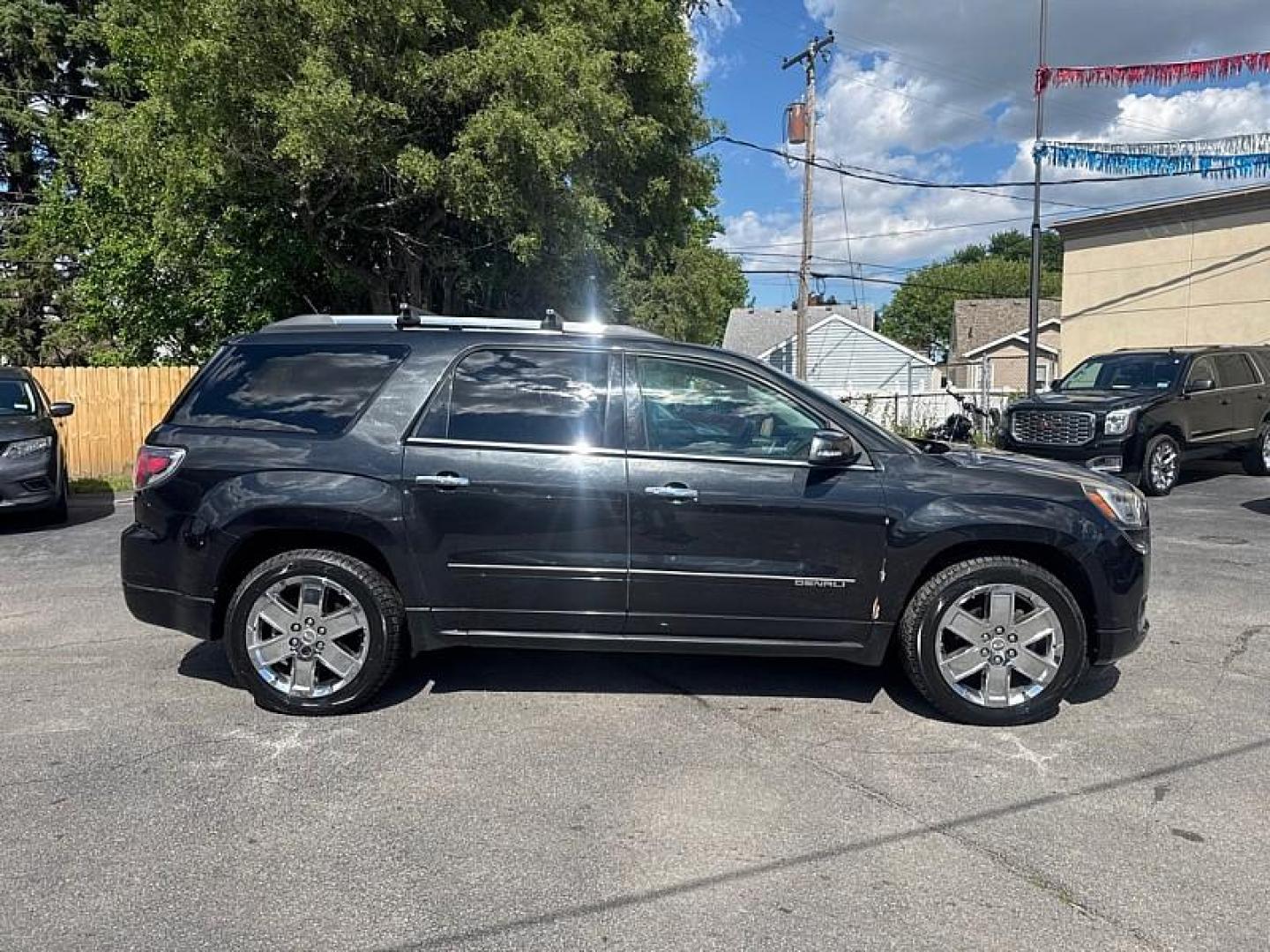 2015 BLACK /BLACK GMC Acadia Denali AWD (1GKKVTKD9FJ) with an 3.6L V6 DOHC 24V engine, 6-Speed Automatic transmission, located at 3304 Woodville Road, Northwood, OH, 43619, (419) 210-8019, 41.612694, -83.480743 - Your #1 Destination for Auto Loans and mdash;No Matter Your Credit!At our dealership, we believe everyone deserves the opportunity to drive their dream car and mdash;whether you have good credit, bad credit, or no credit at all. With a wide selection of hundreds of cars, trucks, and SUVs, you'll fin - Photo#5