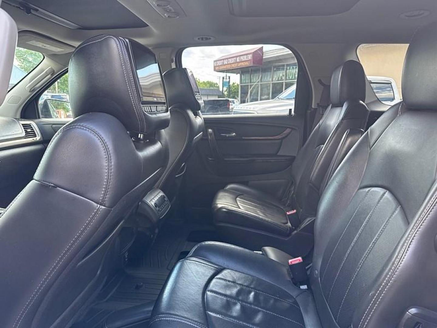 2015 BLACK /BLACK GMC Acadia Denali AWD (1GKKVTKD9FJ) with an 3.6L V6 DOHC 24V engine, 6-Speed Automatic transmission, located at 3304 Woodville Road, Northwood, OH, 43619, (419) 210-8019, 41.612694, -83.480743 - Your #1 Destination for Auto Loans and mdash;No Matter Your Credit!At our dealership, we believe everyone deserves the opportunity to drive their dream car and mdash;whether you have good credit, bad credit, or no credit at all. With a wide selection of hundreds of cars, trucks, and SUVs, you'll fin - Photo#11