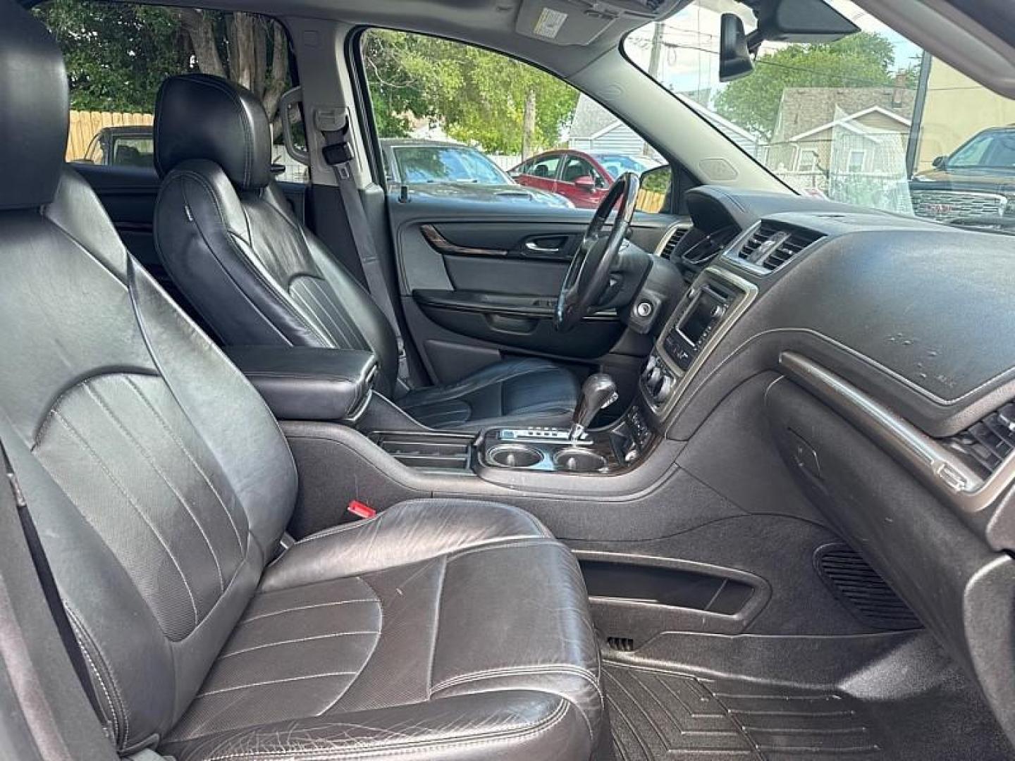 2015 BLACK /BLACK GMC Acadia Denali AWD (1GKKVTKD9FJ) with an 3.6L V6 DOHC 24V engine, 6-Speed Automatic transmission, located at 3304 Woodville Road, Northwood, OH, 43619, (419) 210-8019, 41.612694, -83.480743 - Your #1 Destination for Auto Loans and mdash;No Matter Your Credit!At our dealership, we believe everyone deserves the opportunity to drive their dream car and mdash;whether you have good credit, bad credit, or no credit at all. With a wide selection of hundreds of cars, trucks, and SUVs, you'll fin - Photo#18