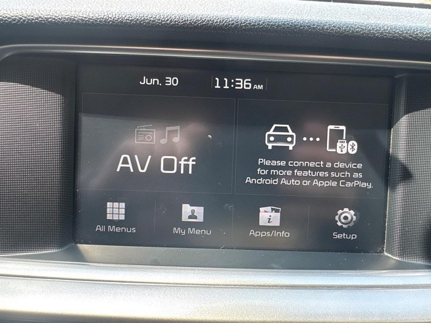 2020 WHITE /BLACK Kia Optima LX (5XXGT4L3XLG) with an 2.4L L4 DOHC 16V engine, 6A transmission, located at 3304 Woodville Road, Northwood, OH, 43619, (419) 210-8019, 41.612694, -83.480743 - Your #1 Destination for Auto Loans and mdash;No Matter Your Credit!At our dealership, we believe everyone deserves the opportunity to drive their dream car and mdash;whether you have good credit, bad credit, or no credit at all. With a wide selection of hundreds of cars, trucks, and SUVs, you'll fin- Photo#20