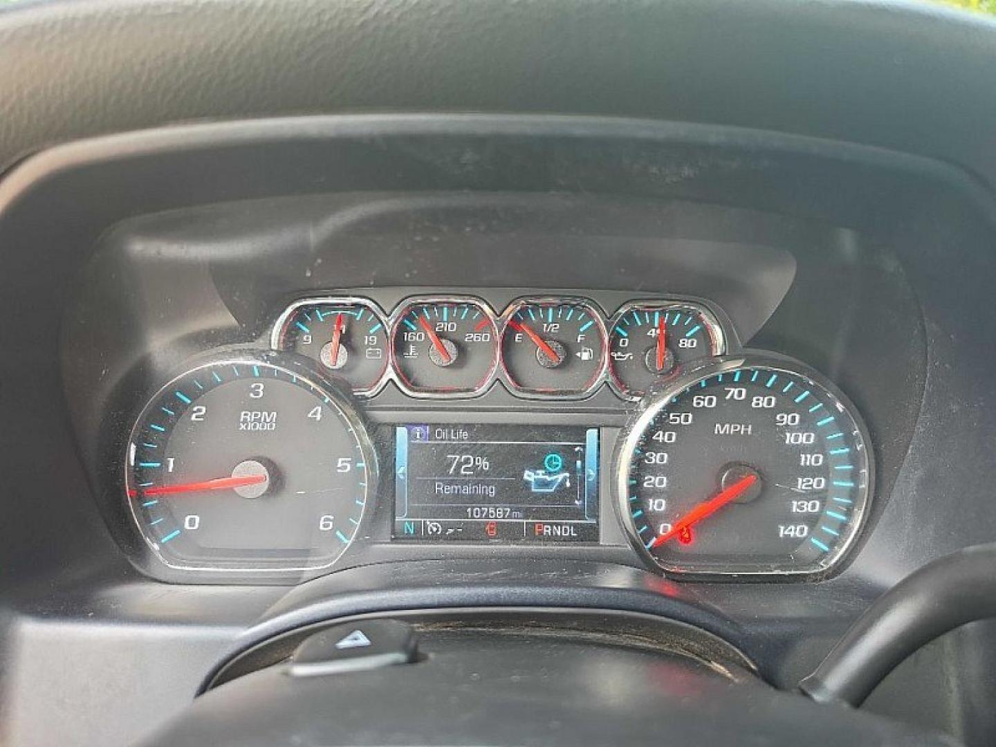 2017 GRAY /BLACK Chevrolet Silverado 1500 LT Double Cab 4WD (1GCVKREC8HZ) with an 5.3L V8 OHV 16V engine, 6A transmission, located at 3304 Woodville Road, Northwood, OH, 43619, (419) 210-8019, 41.612694, -83.480743 - Your #1 Destination for Auto Loans and mdash;No Matter Your Credit!At our dealership, we believe everyone deserves the opportunity to drive their dream car and mdash;whether you have good credit, bad credit, or no credit at all. With a wide selection of hundreds of cars, trucks, and SUVs, you'll fin- Photo#17