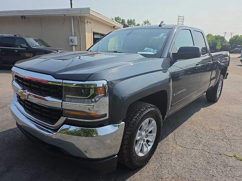 photo of 2017 Chevrolet Silverado 1500 LT Double Cab 4WD
