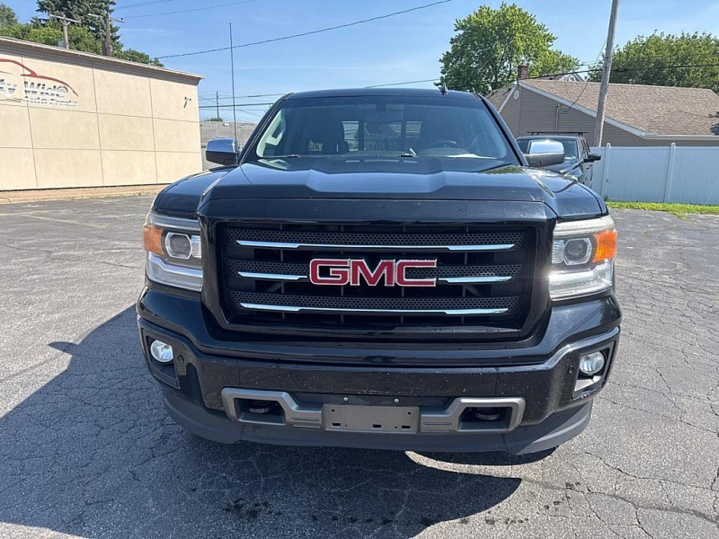 2013 BLACK /BLACK GMC Sierra 1500 SLT Ext. Cab 4WD (1GTV2VEC3EZ) with an 5.3L V8 OHV 16V engine, 6-Speed Automatic transmission, located at 3304 Woodville Road, Northwood, OH, 43619, (419) 210-8019, 41.612694, -83.480743- Photo#7