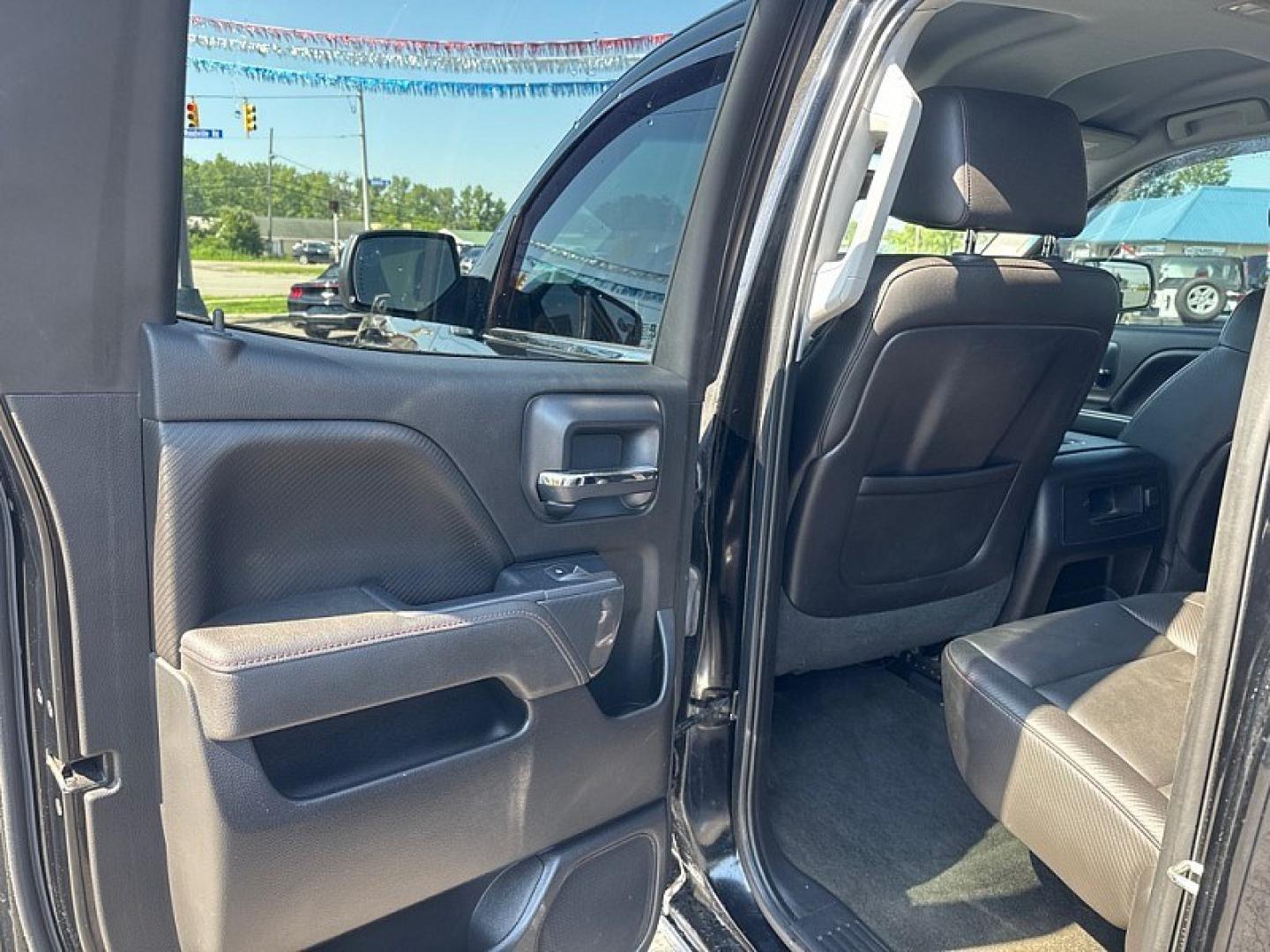 2013 BLACK /BLACK GMC Sierra 1500 SLT Ext. Cab 4WD (1GTV2VEC3EZ) with an 5.3L V8 OHV 16V engine, 6-Speed Automatic transmission, located at 3304 Woodville Road, Northwood, OH, 43619, (419) 210-8019, 41.612694, -83.480743- Photo#10