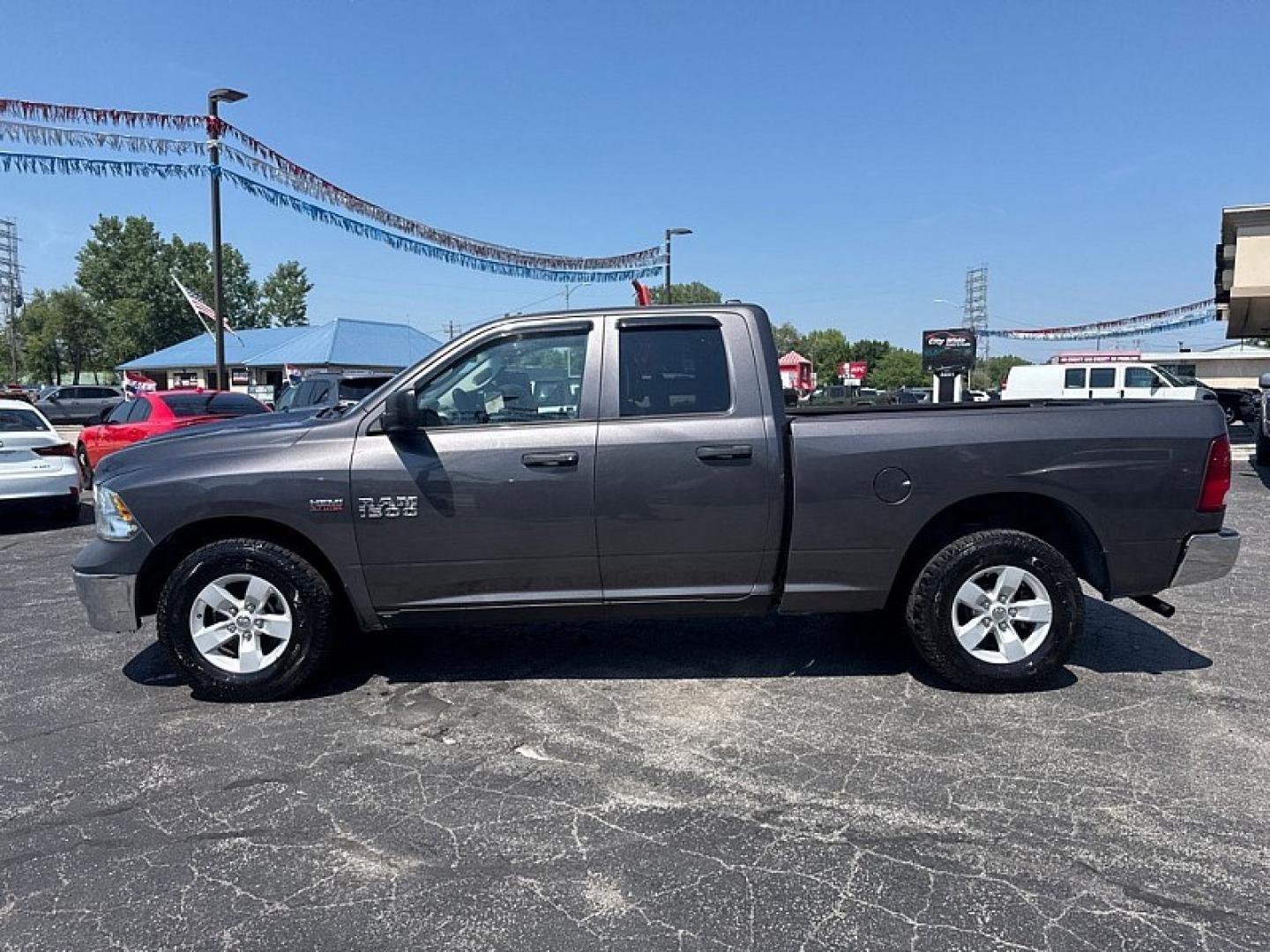 2015 GRAY /BLACK / GREY RAM 1500 Tradesman Quad Cab 2WD (1C6RR6FT0FS) with an 5.7L V8 OHV 16V engine, 6-Speed Automatic transmission, located at 3304 Woodville Road, Northwood, OH, 43619, (419) 210-8019, 41.612694, -83.480743- Photo#1