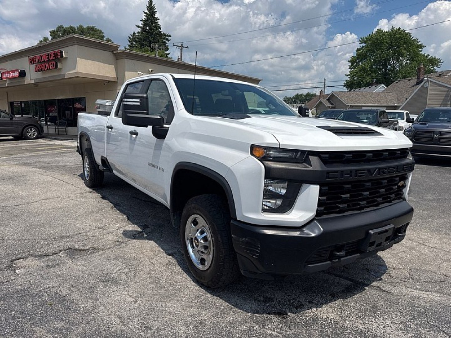 2021 WHITE /BLACK Chevrolet Silverado 2500HD Work Truck Crew Cab Short Box 2WD (1GC1WLE72MF) with an 6.6L V8 OHV 16V engine, 6A transmission, located at 3304 Woodville Road, Northwood, OH, 43619, (419) 210-8019, 41.612694, -83.480743 - Your #1 Destination for Auto Loans and mdash;No Matter Your Credit!At our dealership, we believe everyone deserves the opportunity to drive their dream car and mdash;whether you have good credit, bad credit, or no credit at all. With a wide selection of hundreds of cars, trucks, and SUVs, you'll fin- Photo#6