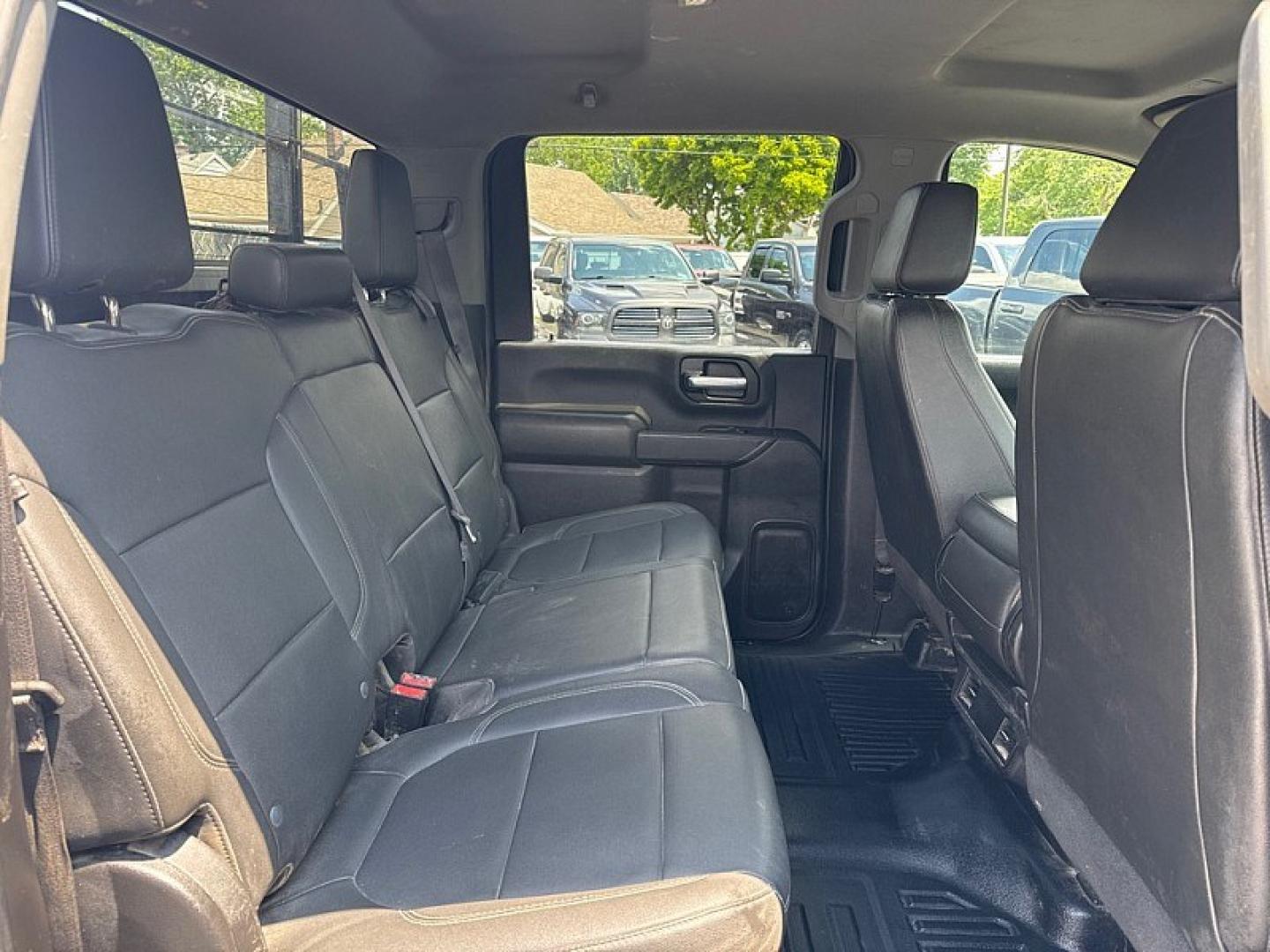 2021 WHITE /BLACK Chevrolet Silverado 2500HD Work Truck Crew Cab Short Box 2WD (1GC1WLE72MF) with an 6.6L V8 OHV 16V engine, 6A transmission, located at 3304 Woodville Road, Northwood, OH, 43619, (419) 210-8019, 41.612694, -83.480743 - Your #1 Destination for Auto Loans and mdash;No Matter Your Credit!At our dealership, we believe everyone deserves the opportunity to drive their dream car and mdash;whether you have good credit, bad credit, or no credit at all. With a wide selection of hundreds of cars, trucks, and SUVs, you'll fin- Photo#13