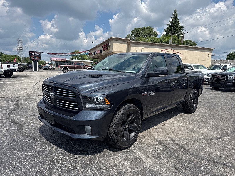photo of 2016 RAM 1500 Sport Crew Cab SWB 4WD