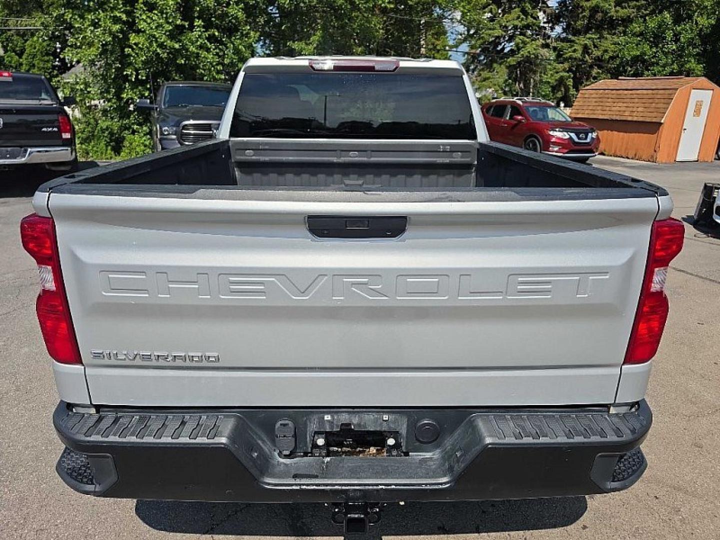 2020 SILVER /BLACK Chevrolet Silverado 1500 Work Truck Double Cab 4WD (1GCRYAEFXLZ) with an 5.3L V8 OHV 16V engine, 6A transmission, located at 3304 Woodville Road, Northwood, OH, 43619, (419) 210-8019, 41.612694, -83.480743 - Your #1 Destination for Auto Loans and mdash;No Matter Your Credit!At our dealership, we believe everyone deserves the opportunity to drive their dream car and mdash;whether you have good credit, bad credit, or no credit at all. With a wide selection of hundreds of cars, trucks, and SUVs, you'll fin- Photo#3