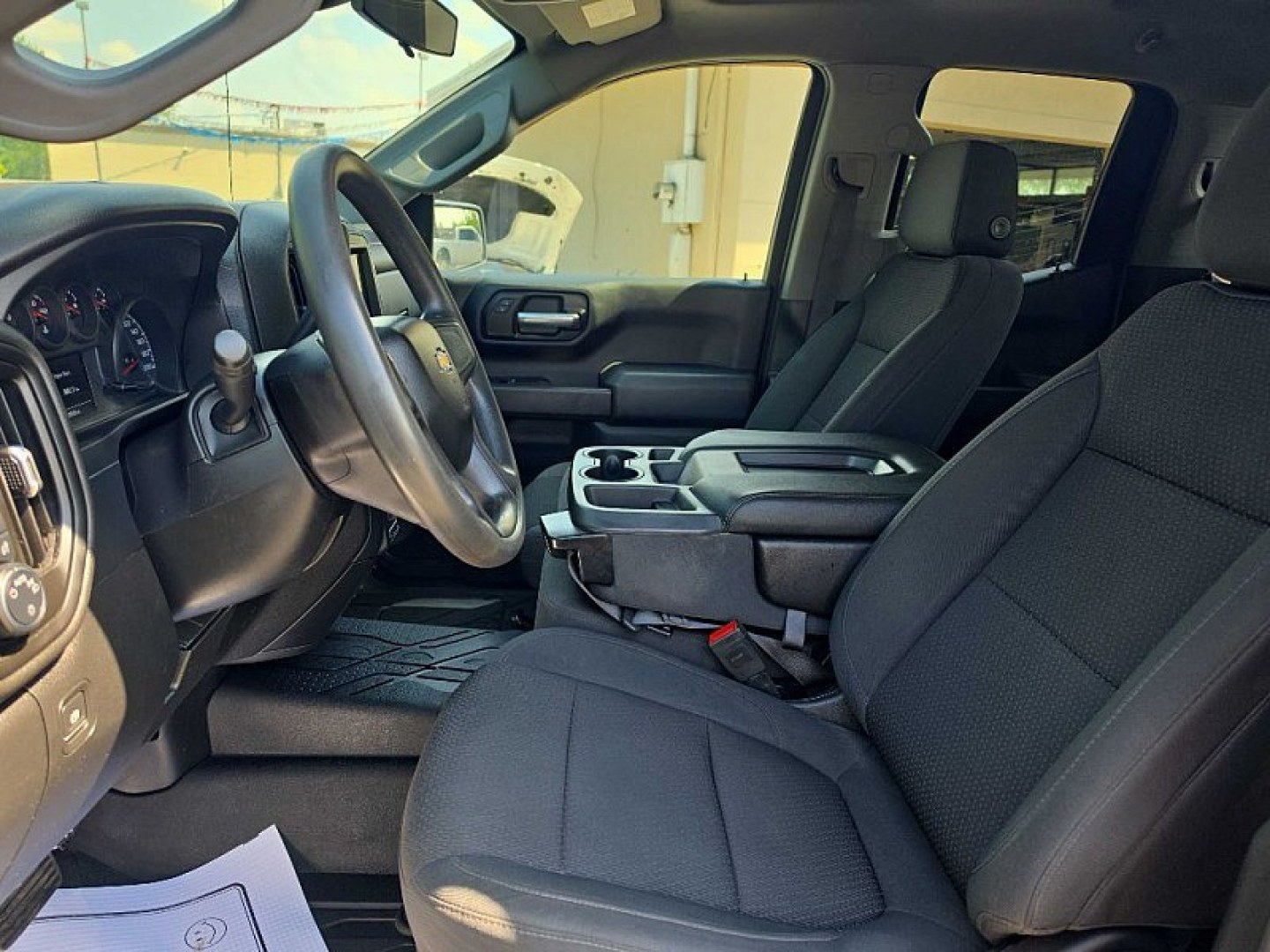 2020 SILVER /BLACK Chevrolet Silverado 1500 Work Truck Double Cab 4WD (1GCRYAEFXLZ) with an 5.3L V8 OHV 16V engine, 6A transmission, located at 3304 Woodville Road, Northwood, OH, 43619, (419) 210-8019, 41.612694, -83.480743 - Your #1 Destination for Auto Loans and mdash;No Matter Your Credit!At our dealership, we believe everyone deserves the opportunity to drive their dream car and mdash;whether you have good credit, bad credit, or no credit at all. With a wide selection of hundreds of cars, trucks, and SUVs, you'll fin- Photo#9