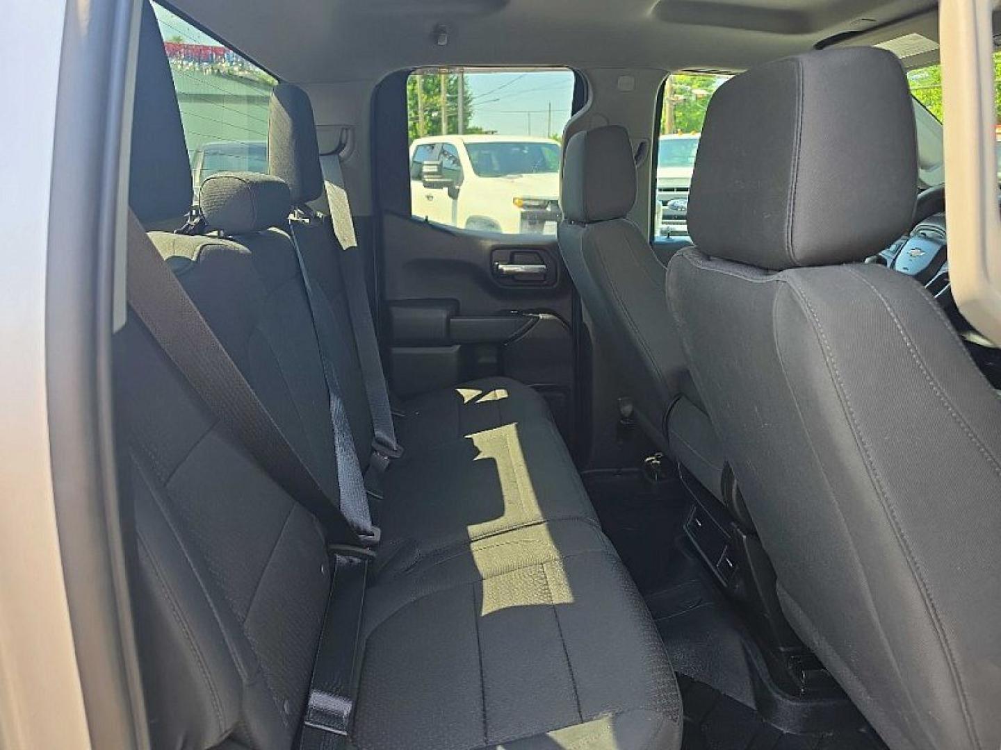 2020 SILVER /BLACK Chevrolet Silverado 1500 Work Truck Double Cab 4WD (1GCRYAEFXLZ) with an 5.3L V8 OHV 16V engine, 6A transmission, located at 3304 Woodville Road, Northwood, OH, 43619, (419) 210-8019, 41.612694, -83.480743 - Your #1 Destination for Auto Loans and mdash;No Matter Your Credit!At our dealership, we believe everyone deserves the opportunity to drive their dream car and mdash;whether you have good credit, bad credit, or no credit at all. With a wide selection of hundreds of cars, trucks, and SUVs, you'll fin- Photo#13