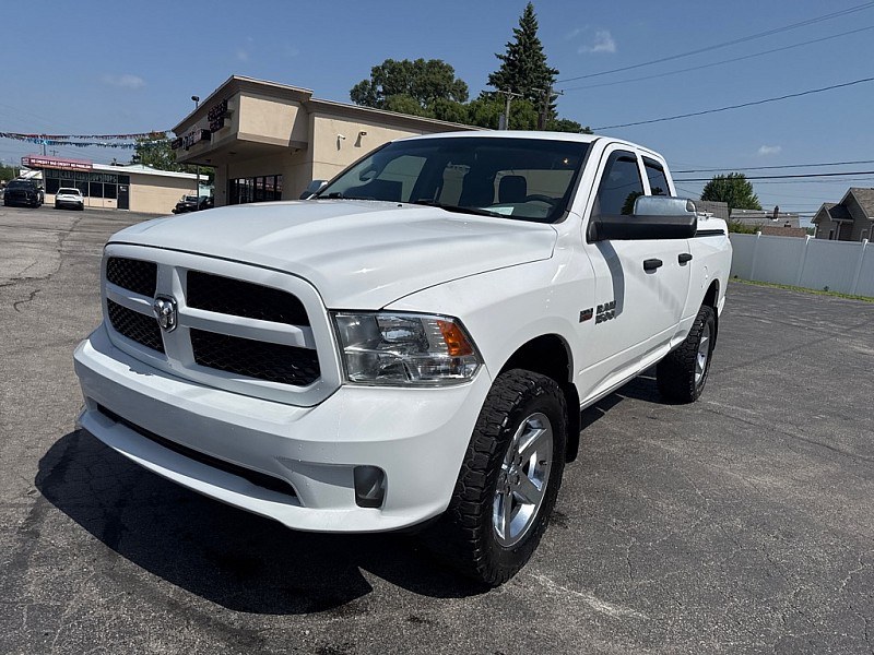 photo of 2017 RAM 1500 Tradesman Quad Cab 4WD