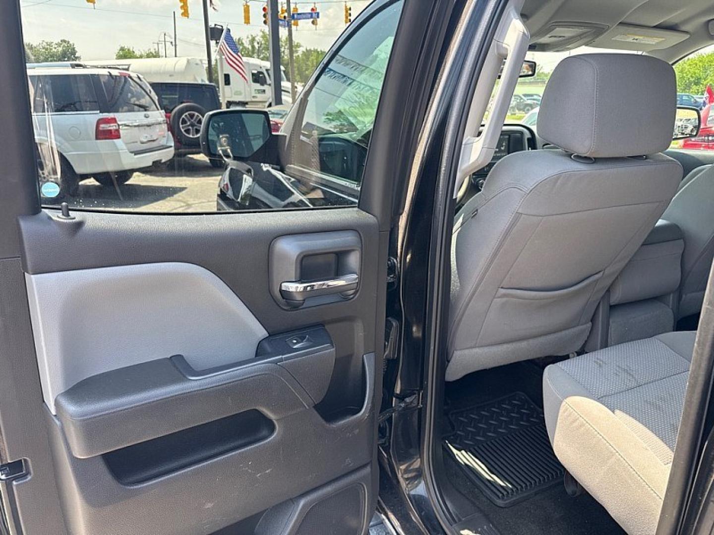 2016 BLACK /BLACK GMC Sierra 1500 Base Double Cab 4WD (1GTV2LEC7GZ) with an 5.3L V8 OHV 16V engine, 6A transmission, located at 3304 Woodville Road, Northwood, OH, 43619, (419) 210-8019, 41.612694, -83.480743- Photo#10