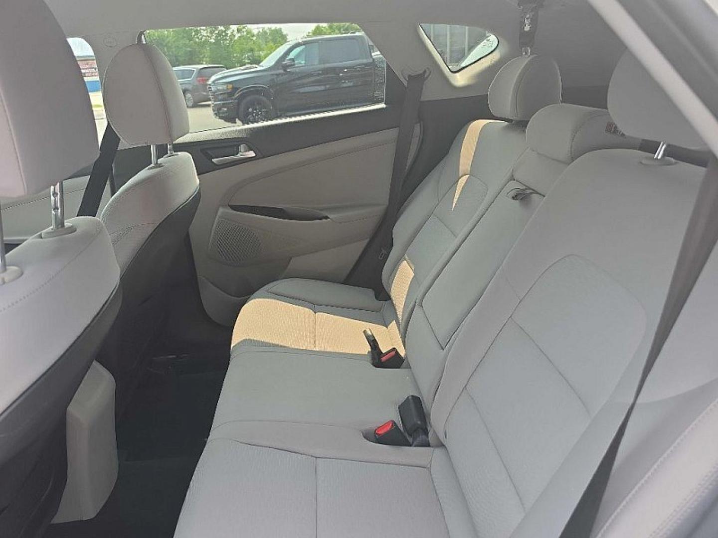 2019 WHITE /BLACK / BEIGE Hyundai Tucson SEL AWD (KM8J3CA47KU) with an 2.0L L4 DOHC 16V engine, 6A transmission, located at 3304 Woodville Road, Northwood, OH, 43619, (419) 210-8019, 41.612694, -83.480743 - Your #1 Destination for Auto Loans and mdash;No Matter Your Credit!At our dealership, we believe everyone deserves the opportunity to drive their dream car and mdash;whether you have good credit, bad credit, or no credit at all. With a wide selection of hundreds of cars, trucks, and SUVs, you'll fin- Photo#30