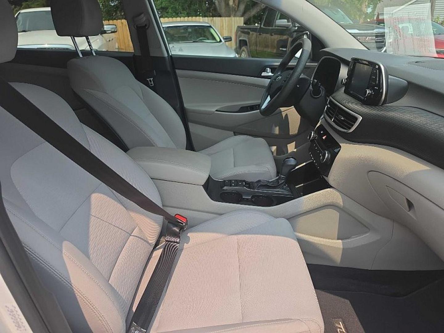 2019 WHITE /BLACK / BEIGE Hyundai Tucson SEL AWD (KM8J3CA47KU) with an 2.0L L4 DOHC 16V engine, 6A transmission, located at 3304 Woodville Road, Northwood, OH, 43619, (419) 210-8019, 41.612694, -83.480743 - Your #1 Destination for Auto Loans and mdash;No Matter Your Credit!At our dealership, we believe everyone deserves the opportunity to drive their dream car and mdash;whether you have good credit, bad credit, or no credit at all. With a wide selection of hundreds of cars, trucks, and SUVs, you'll fin- Photo#35