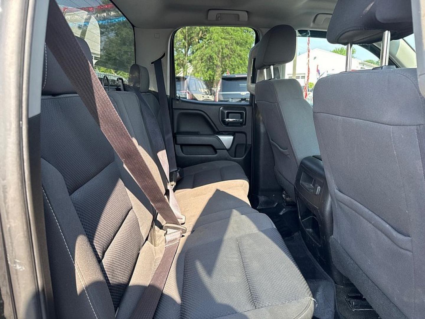 2017 BLACK /BLACK Chevrolet Silverado 1500 LT Double Cab 4WD (1GCVKREC4HZ) with an 5.3L V8 OHV 16V engine, 6A transmission, located at 3304 Woodville Road, Northwood, OH, 43619, (419) 210-8019, 41.612694, -83.480743 - Your #1 Destination for Auto Loans and mdash;No Matter Your Credit!At our dealership, we believe everyone deserves the opportunity to drive their dream car and mdash;whether you have good credit, bad credit, or no credit at all. With a wide selection of hundreds of cars, trucks, and SUVs, you'll fin- Photo#14