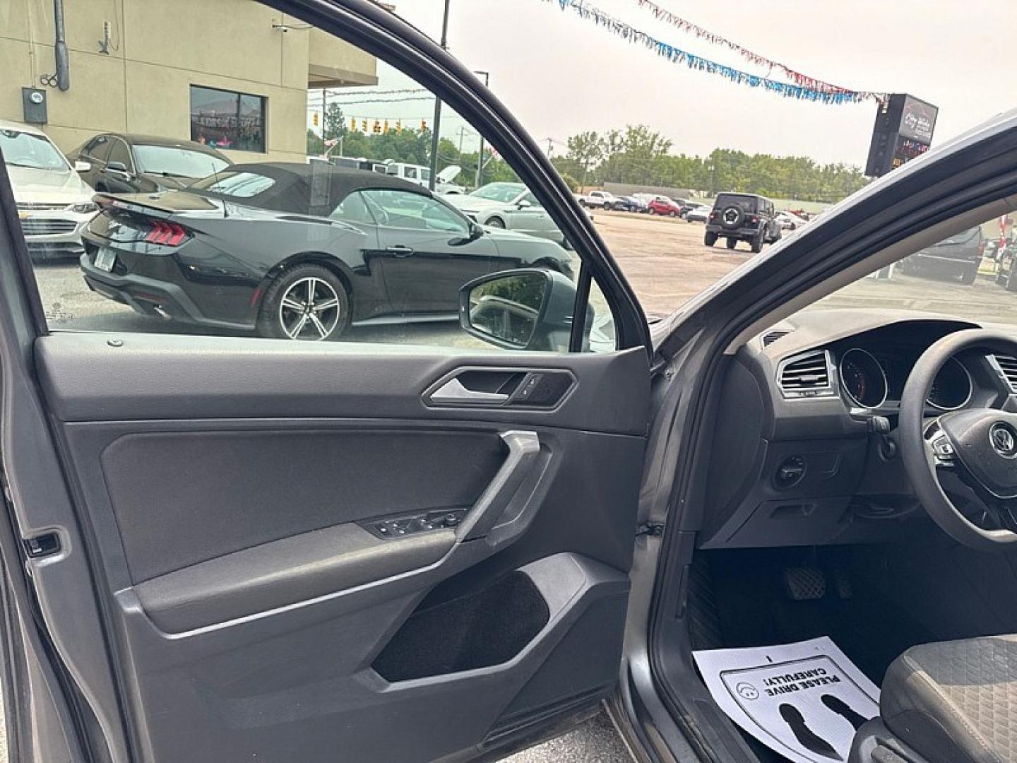 2019 GRAY /BLACK Volkswagen Tiguan S (3VV1B7AX7KM) with an 2.0L L4 DOHC 16V TURBO engine, 8A transmission, located at 3304 Woodville Road, Northwood, OH, 43619, (419) 210-8019, 41.612694, -83.480743- Photo#8