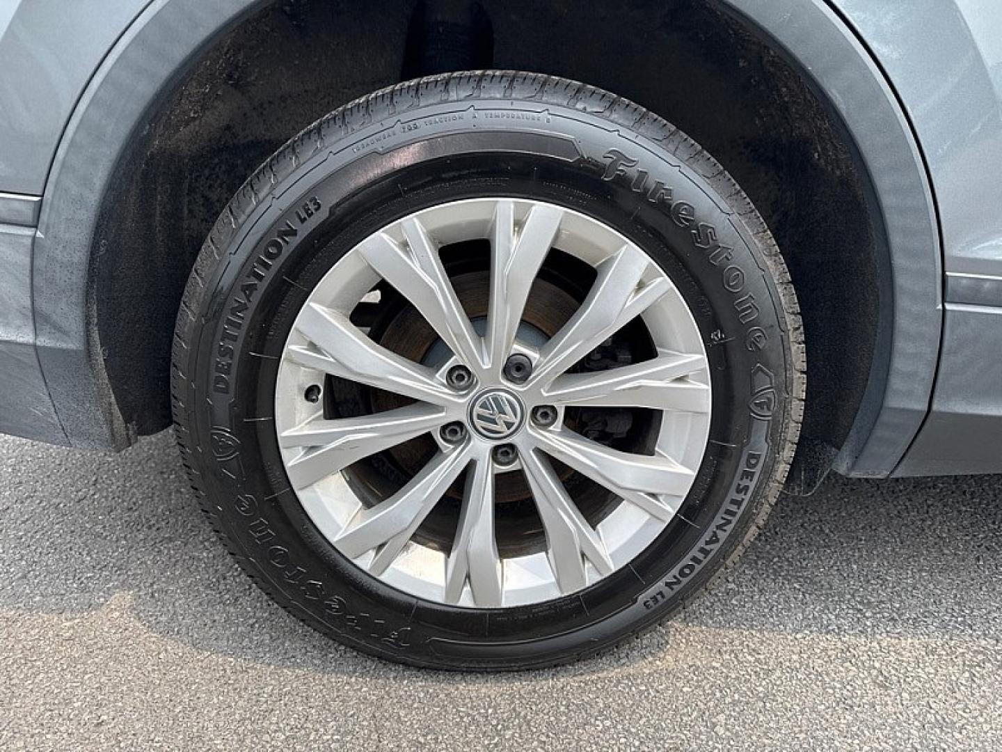 2019 GRAY /BLACK Volkswagen Tiguan S (3VV1B7AX7KM) with an 2.0L L4 DOHC 16V TURBO engine, 8A transmission, located at 3304 Woodville Road, Northwood, OH, 43619, (419) 210-8019, 41.612694, -83.480743- Photo#18