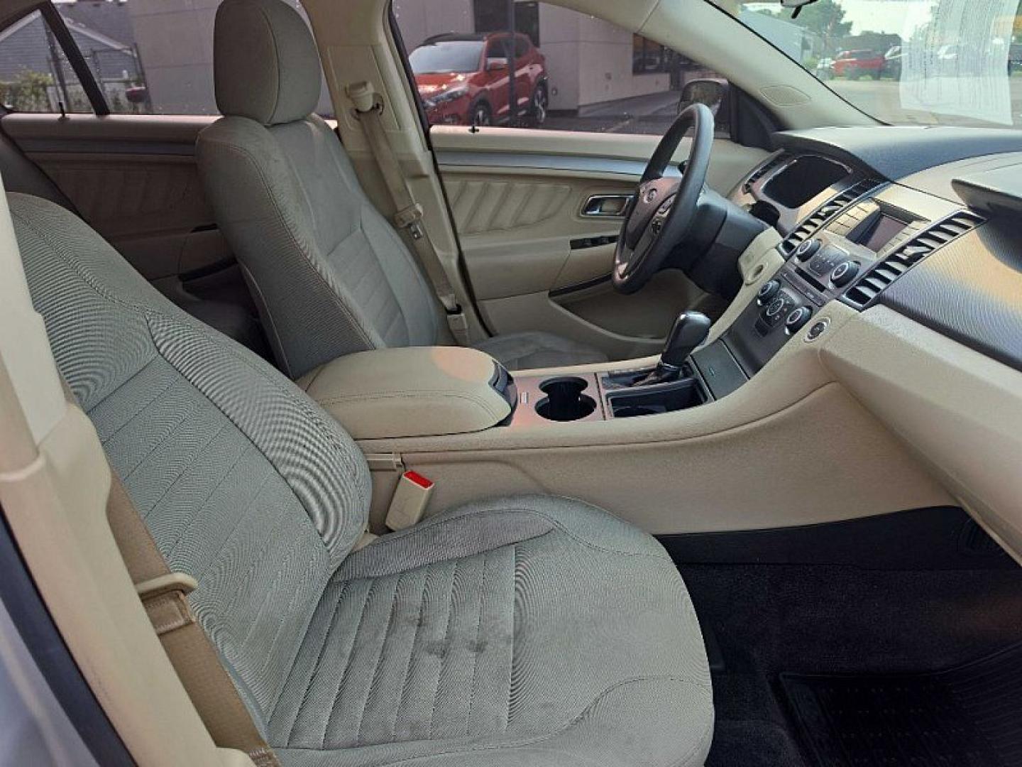 2017 SILVER /BLACK Ford Taurus SE FWD (1FAHP2D83HG) with an 3.5L V6 DOHC 24V engine, 6A transmission, located at 3304 Woodville Road, Northwood, OH, 43619, (419) 210-8019, 41.612694, -83.480743 - Your #1 Destination for Auto Loans and mdash;No Matter Your Credit!At our dealership, we believe everyone deserves the opportunity to drive their dream car and mdash;whether you have good credit, bad credit, or no credit at all. With a wide selection of hundreds of cars, trucks, and SUVs, you'll fin- Photo#16