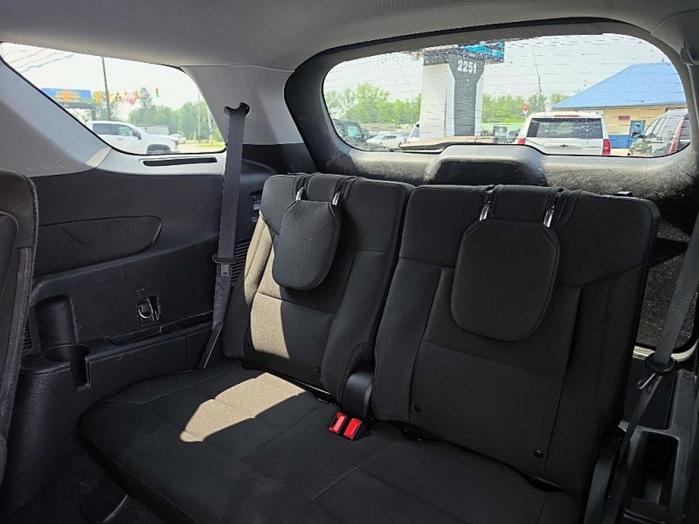 2022 BLACK /BLACK Ford Explorer XLT AWD (1FMSK8DH2NG) with an 2.3L L4 DOHC 16V engine, 10A transmission, located at 3304 Woodville Road, Northwood, OH, 43619, (419) 210-8019, 41.612694, -83.480743 - Your #1 Destination for Auto Loans and mdash;No Matter Your Credit!At our dealership, we believe everyone deserves the opportunity to drive their dream car and mdash;whether you have good credit, bad credit, or no credit at all. With a wide selection of hundreds of cars, trucks, and SUVs, you'll fin- Photo#12