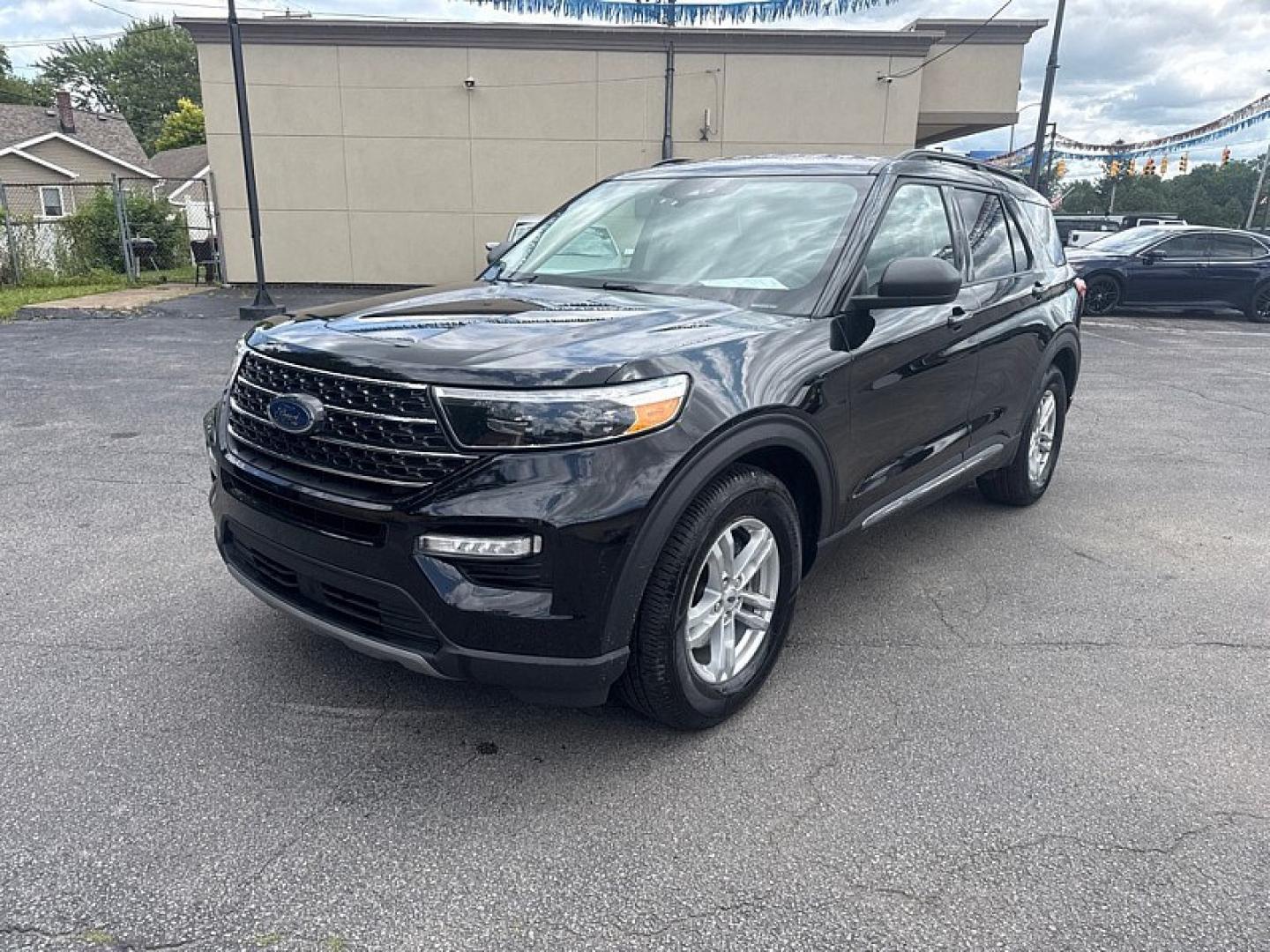 2023 BLACK /BEIGE Ford Explorer XLT (1FMSK7DH6PG) with an 2.3L L4 DOHC 16V engine, 10A transmission, located at 3304 Woodville Road, Northwood, OH, 43619, (419) 210-8019, 41.612694, -83.480743 - Your #1 Destination for Auto Loans and mdash;No Matter Your Credit!At our dealership, we believe everyone deserves the opportunity to drive their dream car and mdash;whether you have good credit, bad credit, or no credit at all. With a wide selection of hundreds of cars, trucks, and SUVs, you'll fin- Photo#0