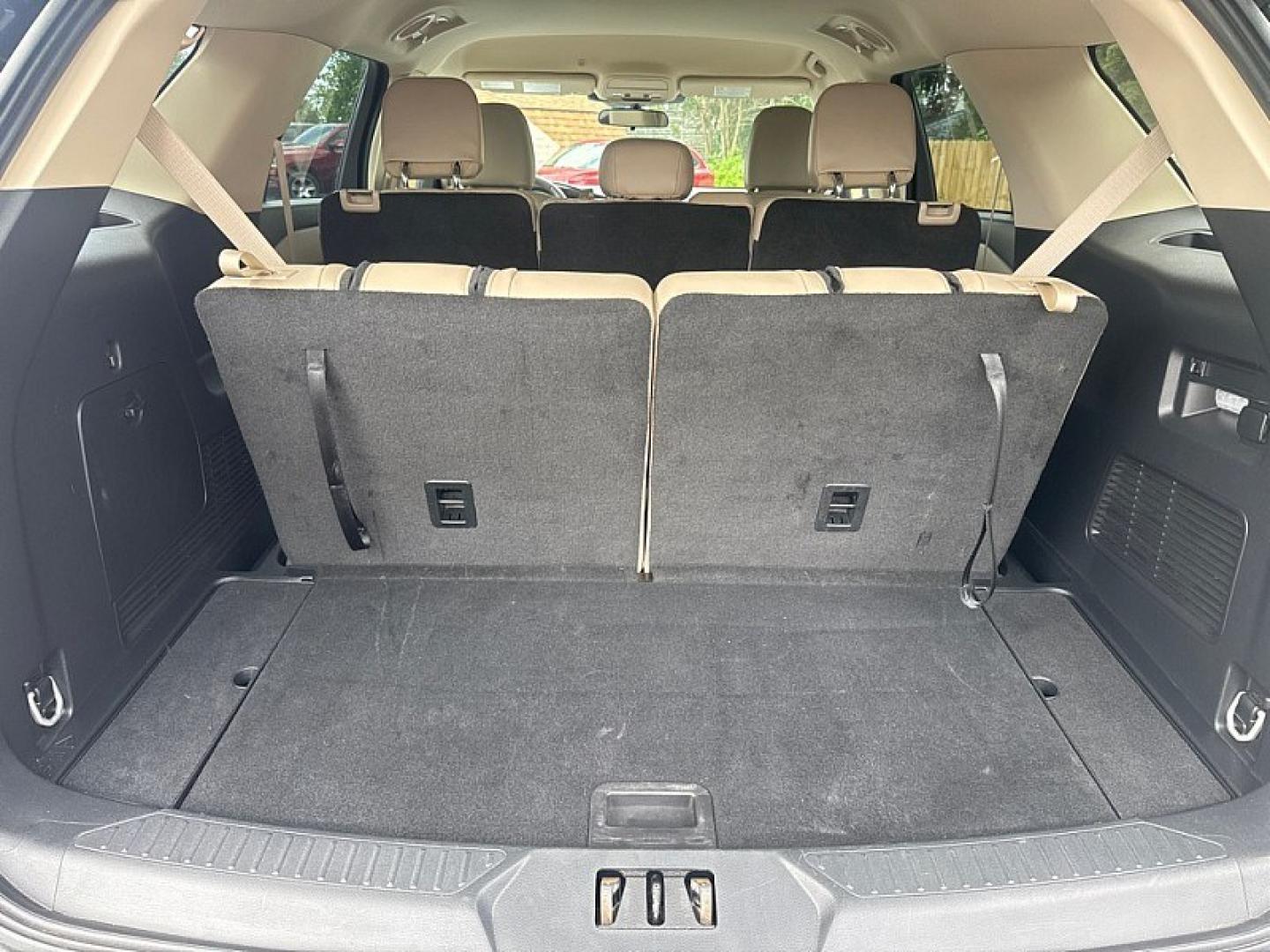 2023 BLACK /BEIGE Ford Explorer XLT (1FMSK7DH6PG) with an 2.3L L4 DOHC 16V engine, 10A transmission, located at 3304 Woodville Road, Northwood, OH, 43619, (419) 210-8019, 41.612694, -83.480743 - Your #1 Destination for Auto Loans and mdash;No Matter Your Credit!At our dealership, we believe everyone deserves the opportunity to drive their dream car and mdash;whether you have good credit, bad credit, or no credit at all. With a wide selection of hundreds of cars, trucks, and SUVs, you'll fin- Photo#13