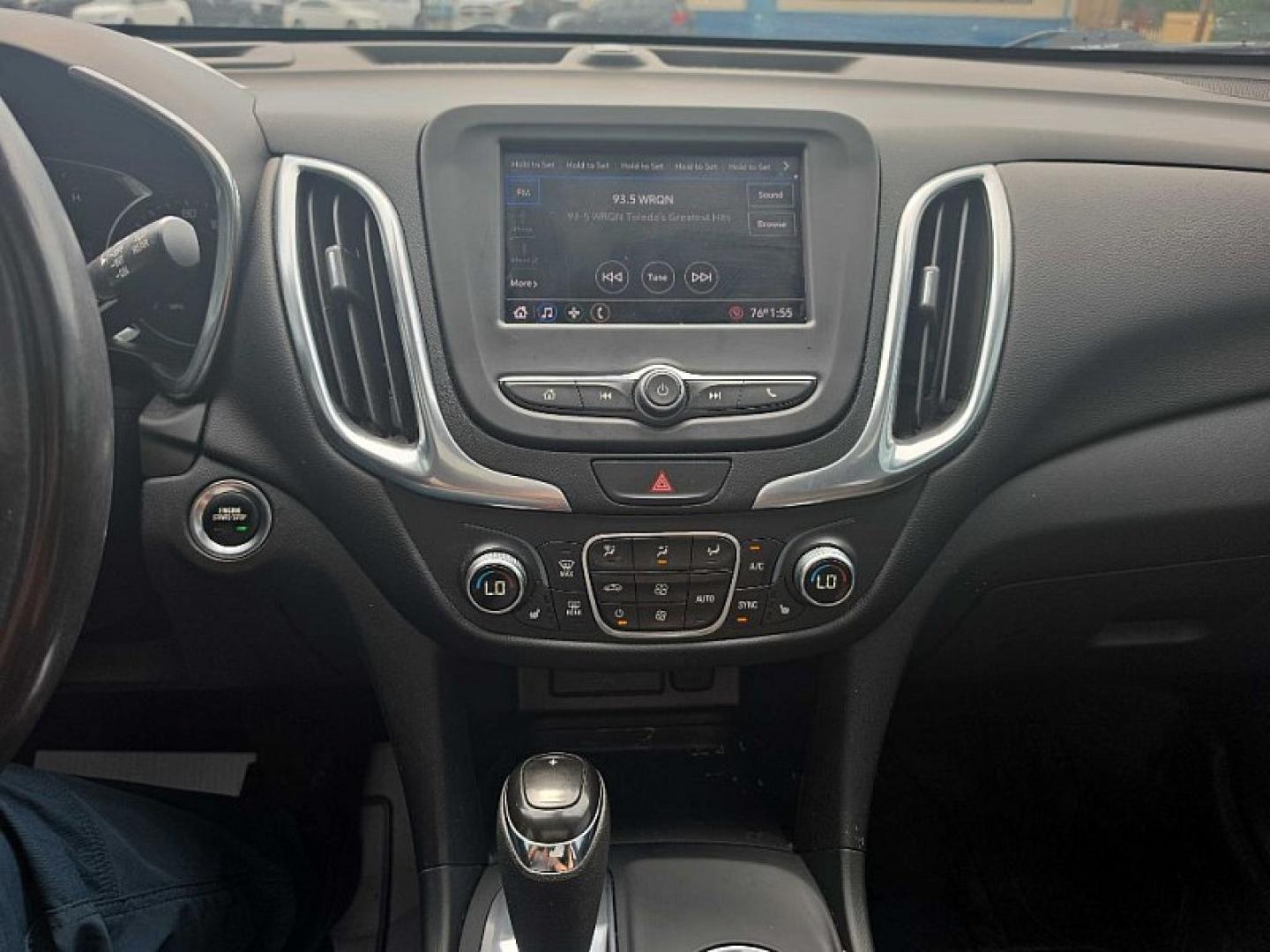 2021 SILVER /BLACK Chevrolet Equinox LT 2WD (3GNAXKEV0MS) with an 1.5L L4 DOHC 16V TURBO engine, 6A transmission, located at 3304 Woodville Road, Northwood, OH, 43619, (419) 210-8019, 41.612694, -83.480743 - Your #1 Destination for Auto Loans and mdash;No Matter Your Credit!At our dealership, we believe everyone deserves the opportunity to drive their dream car and mdash;whether you have good credit, bad credit, or no credit at all. With a wide selection of hundreds of cars, trucks, and SUVs, you'll fin- Photo#20