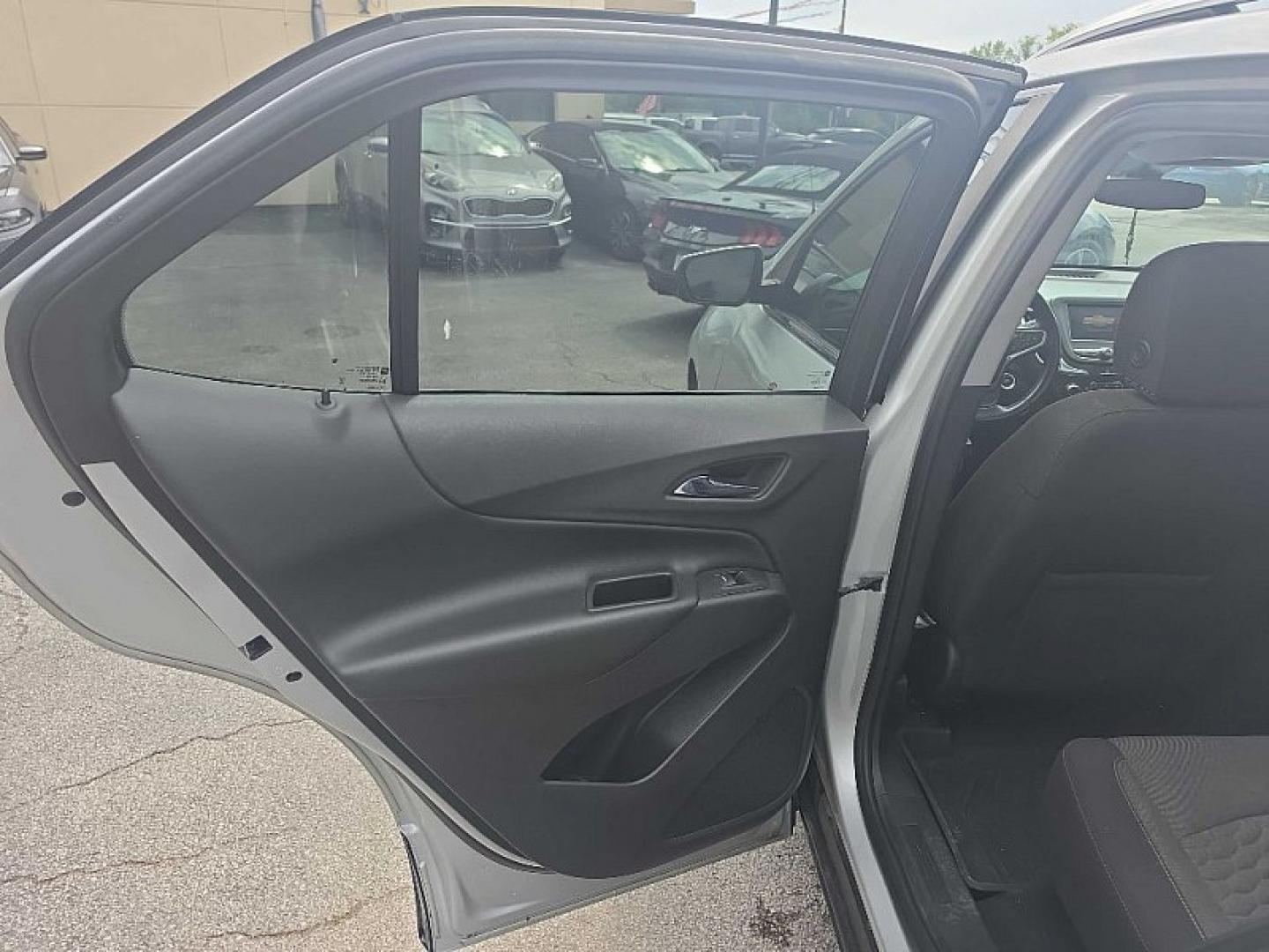2021 SILVER /BLACK Chevrolet Equinox LT 2WD (3GNAXKEV0MS) with an 1.5L L4 DOHC 16V TURBO engine, 6A transmission, located at 3304 Woodville Road, Northwood, OH, 43619, (419) 210-8019, 41.612694, -83.480743 - Your #1 Destination for Auto Loans and mdash;No Matter Your Credit!At our dealership, we believe everyone deserves the opportunity to drive their dream car and mdash;whether you have good credit, bad credit, or no credit at all. With a wide selection of hundreds of cars, trucks, and SUVs, you'll fin- Photo#25