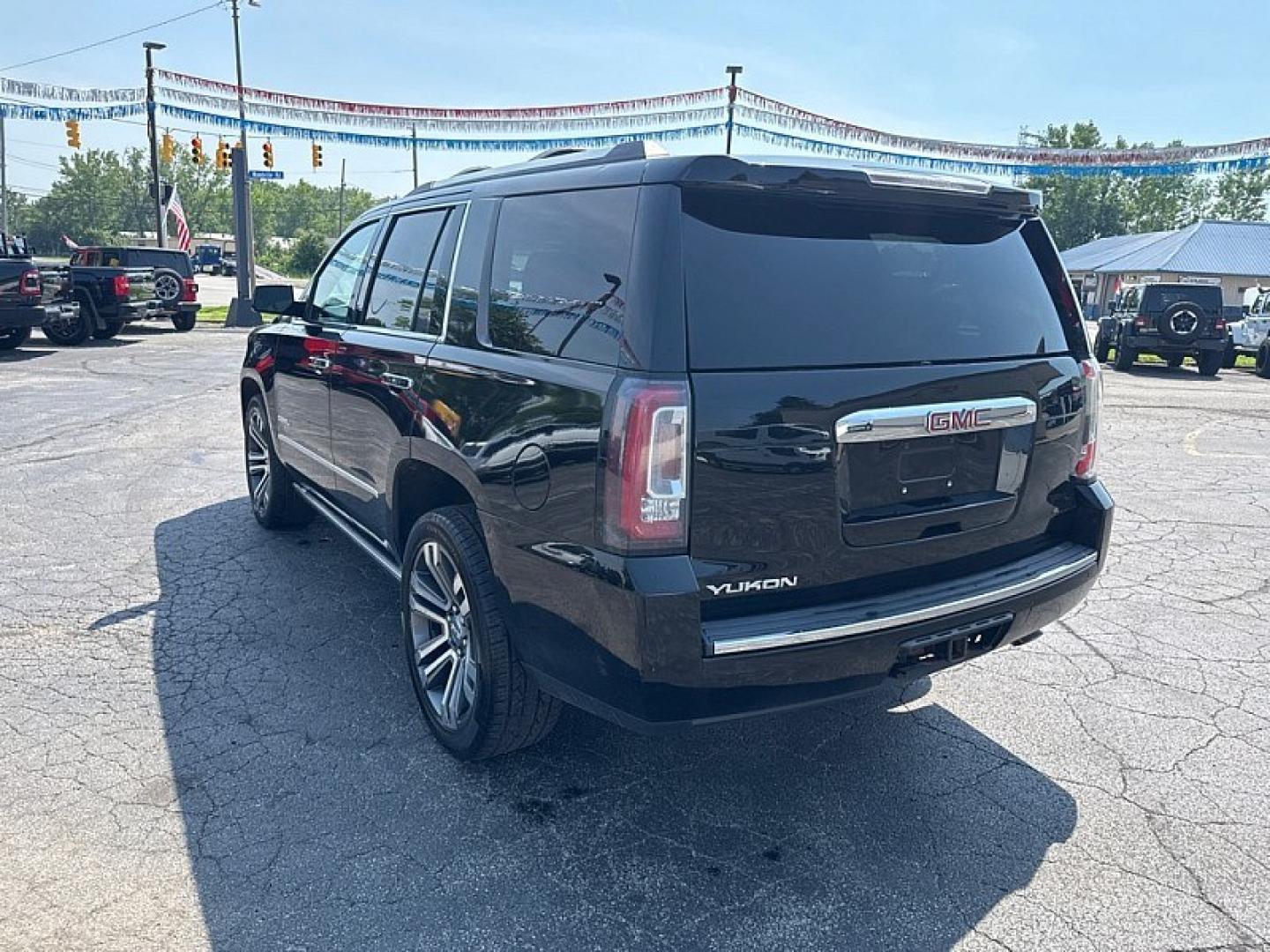2018 BLACK /BLACK GMC Yukon Denali 4WD (1GKS2CKJ1JR) with an 6.2L V8 OHV 16V engine, 10A transmission, located at 3304 Woodville Road, Northwood, OH, 43619, (419) 210-8019, 41.612694, -83.480743 - Your #1 Destination for Auto Loans and mdash;No Matter Your Credit!At our dealership, we believe everyone deserves the opportunity to drive their dream car and mdash;whether you have good credit, bad credit, or no credit at all. With a wide selection of hundreds of cars, trucks, and SUVs, you'll fin- Photo#2